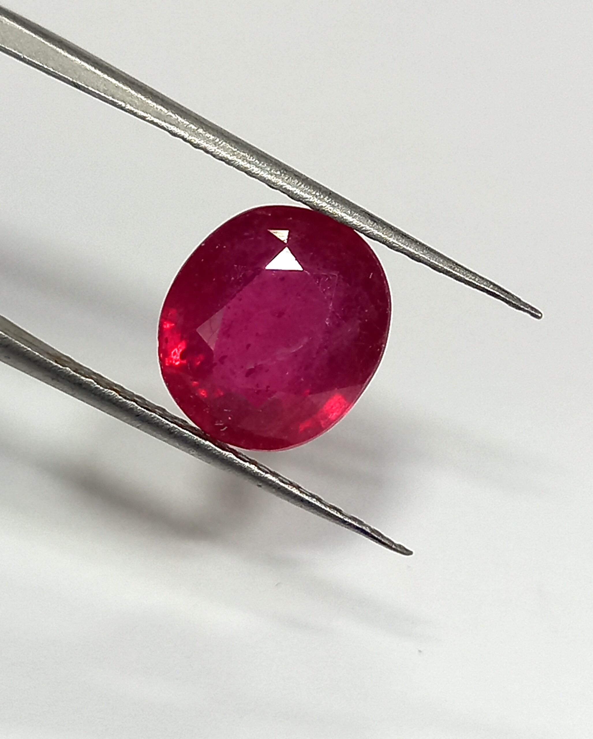 NATURAL RUBY GEMSTONE 2