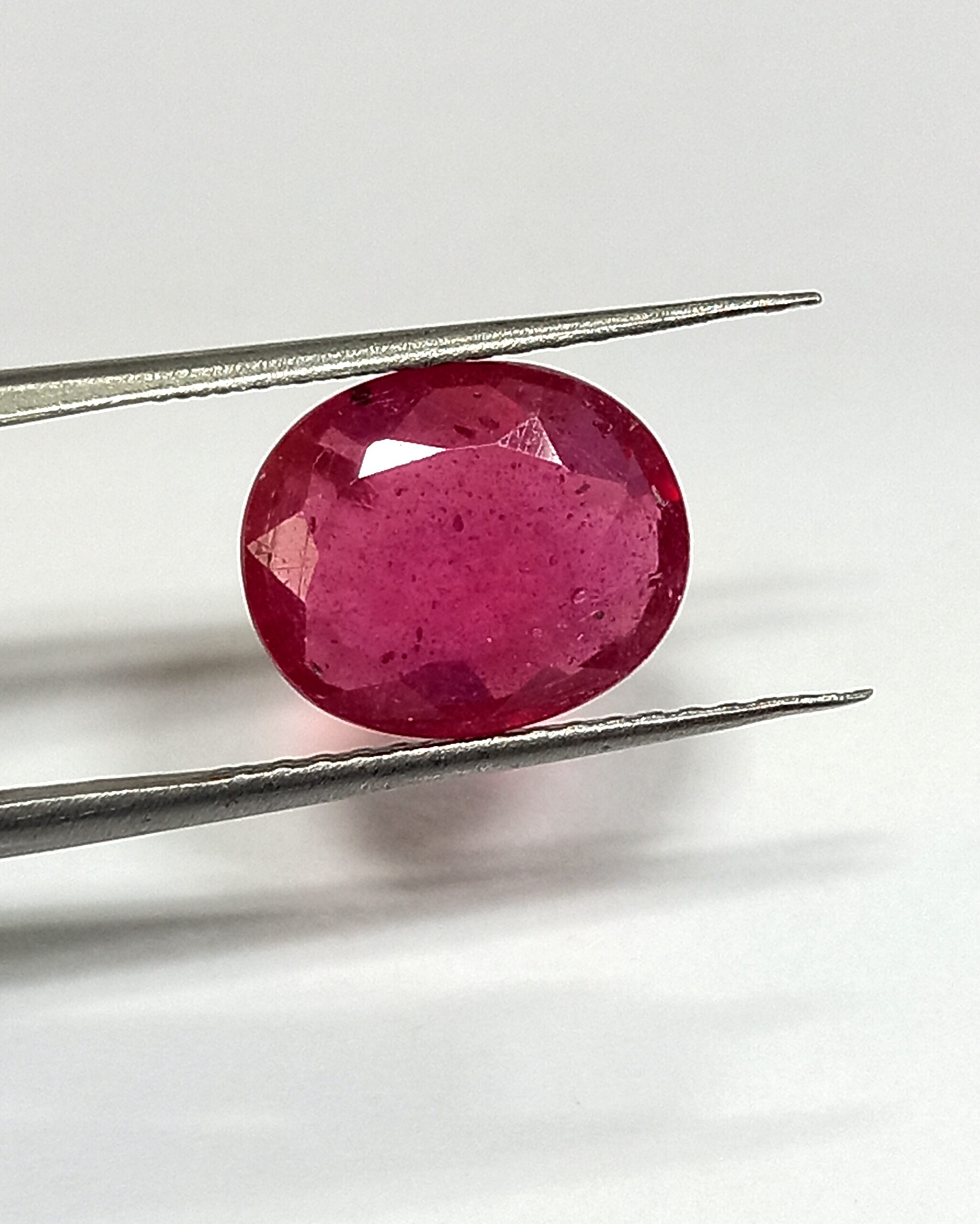 NATURAL RUBY GEMSTONE 2
