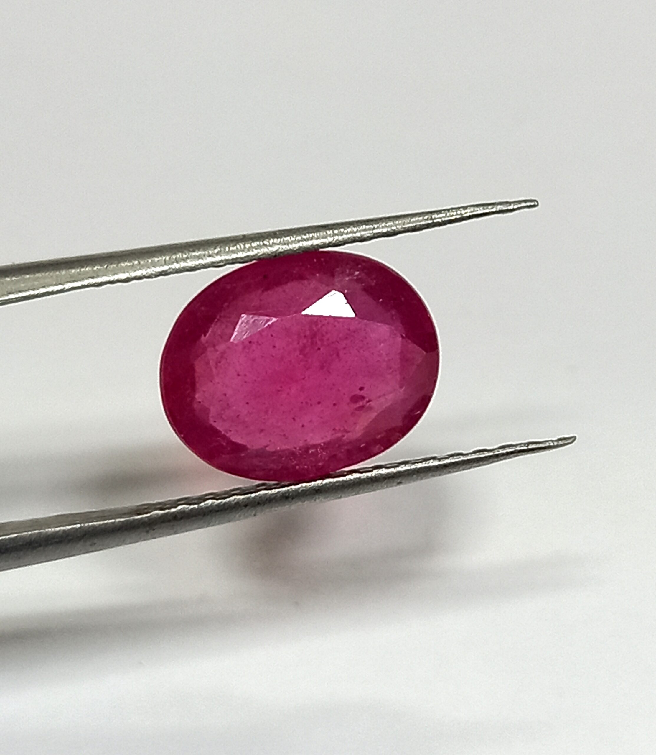 NATURAL RUBY GEMSTONE 2
