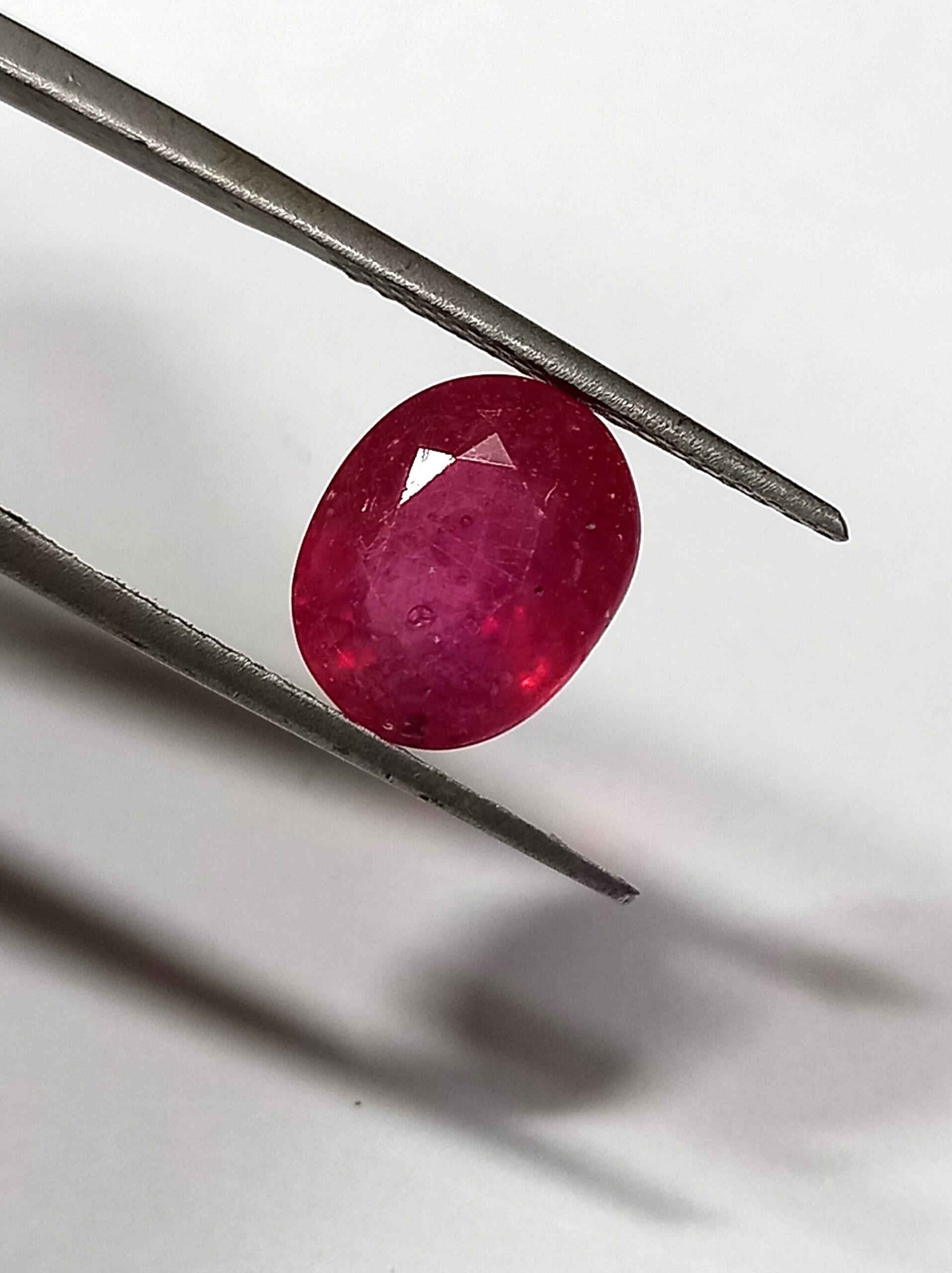 NATURAL RUBY GEMSTONE 3