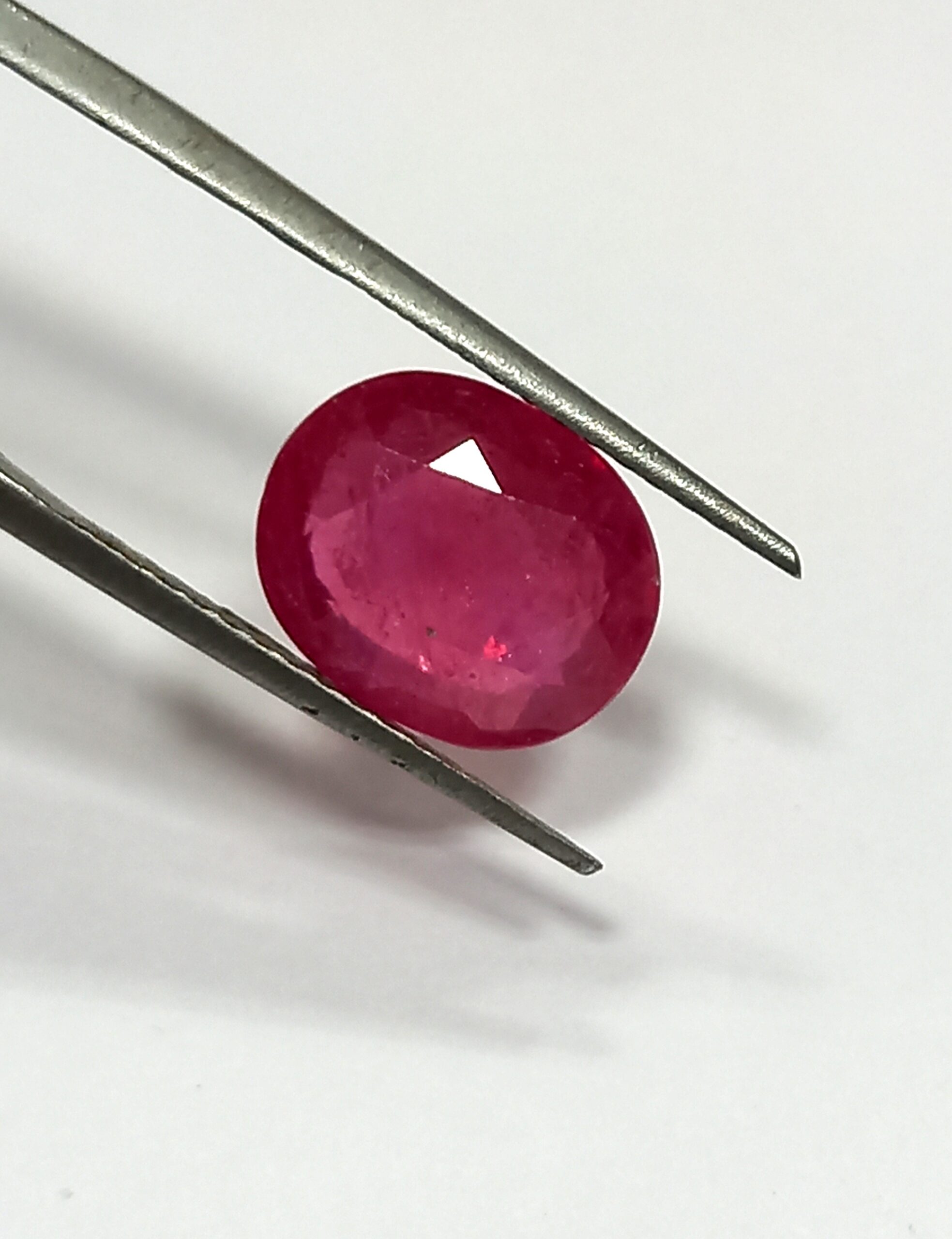NATURAL RUBY GEMSTONE 3