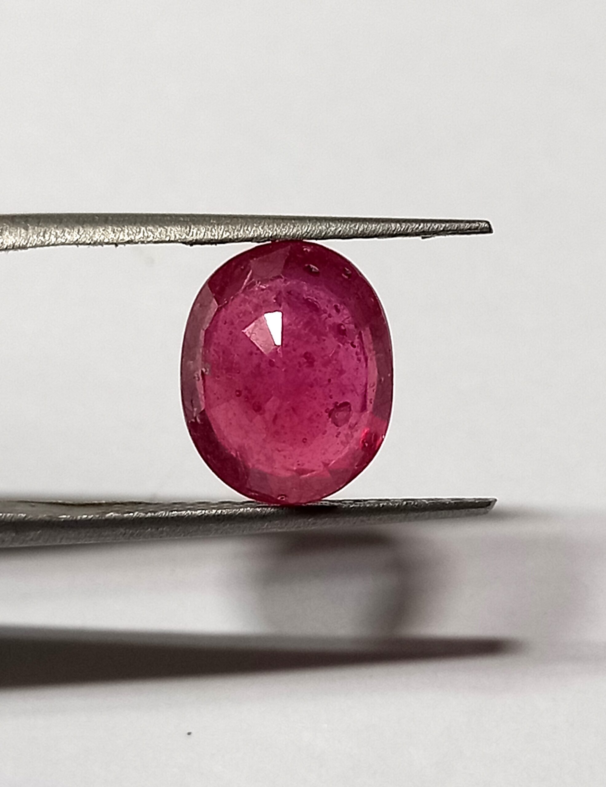 NATURAL RUBY GEMSTONE 4