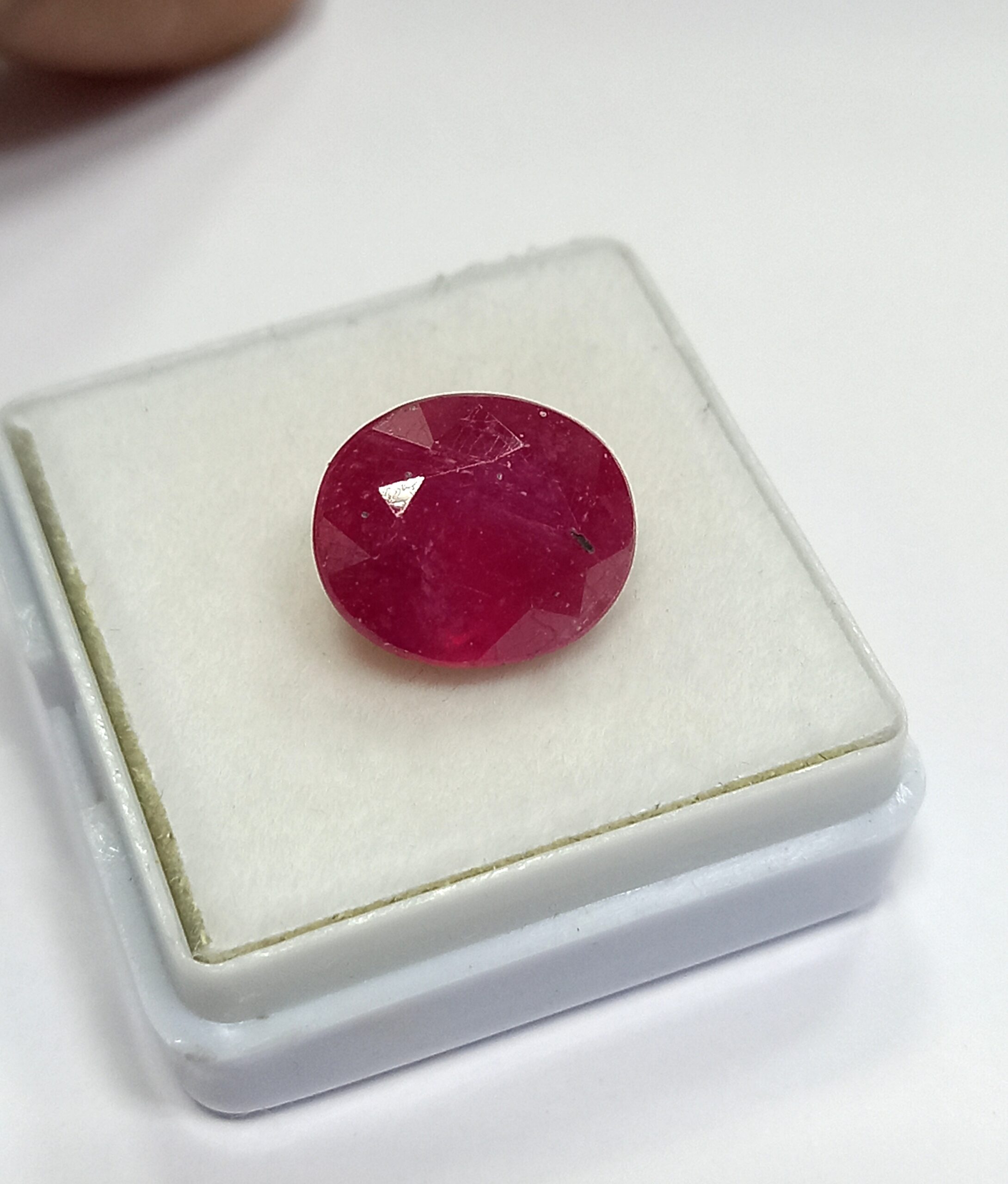 NATURAL RUBY GEMSTONE 5