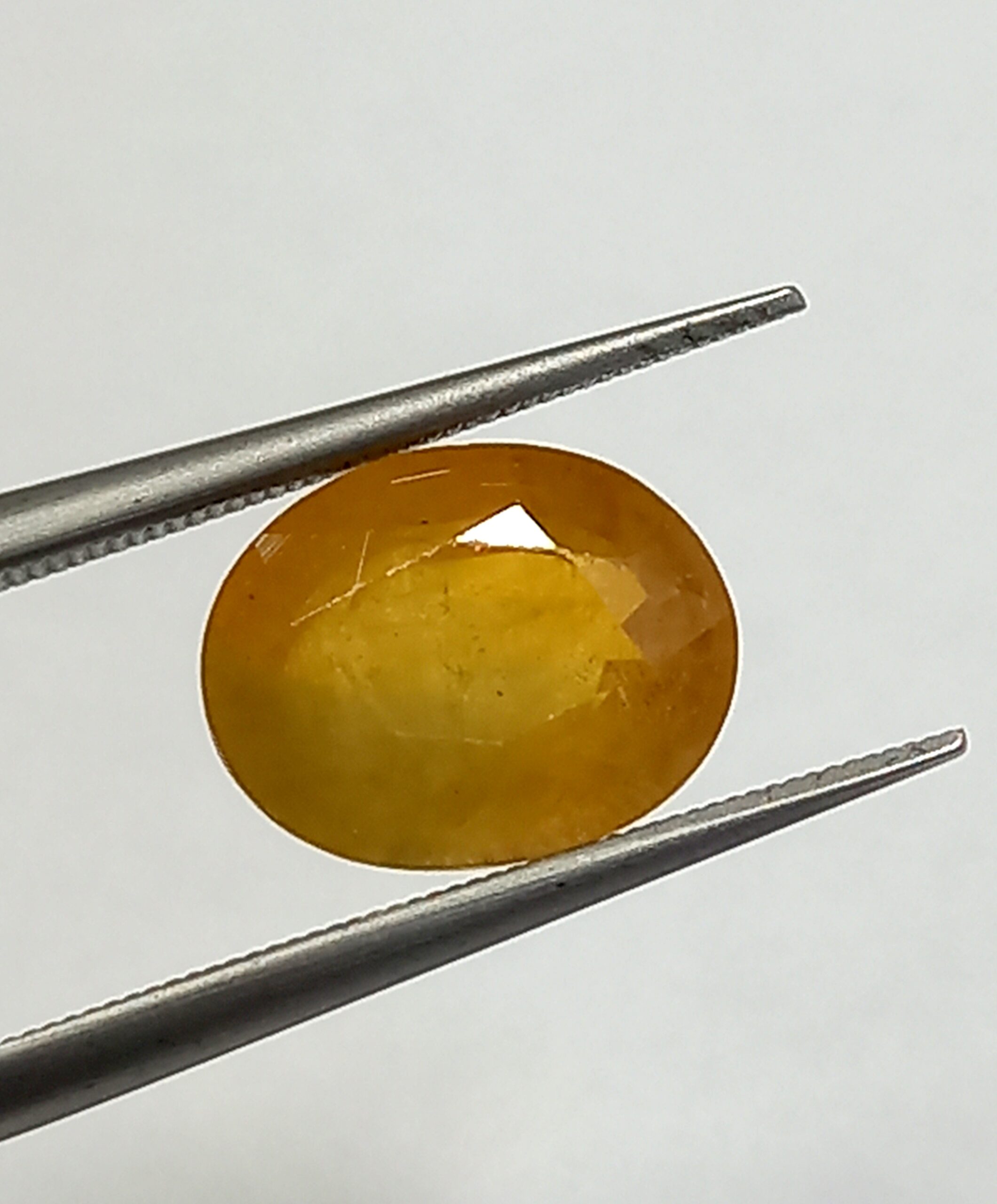 NATURAL YELLOW SAPPHIRE GEMSTONE 2
