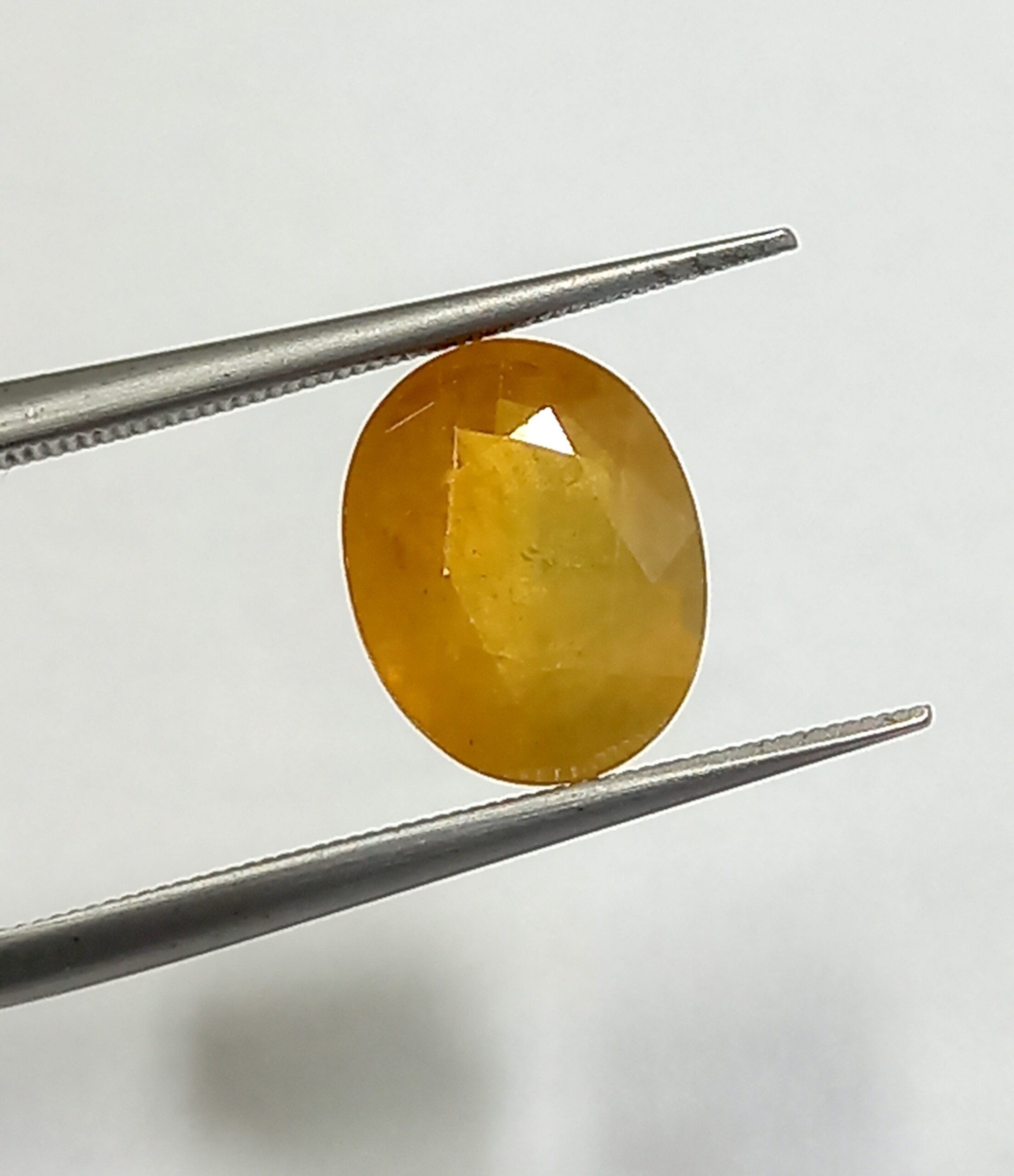 NATURAL YELLOW SAPPHIRE GEMSTONE 6