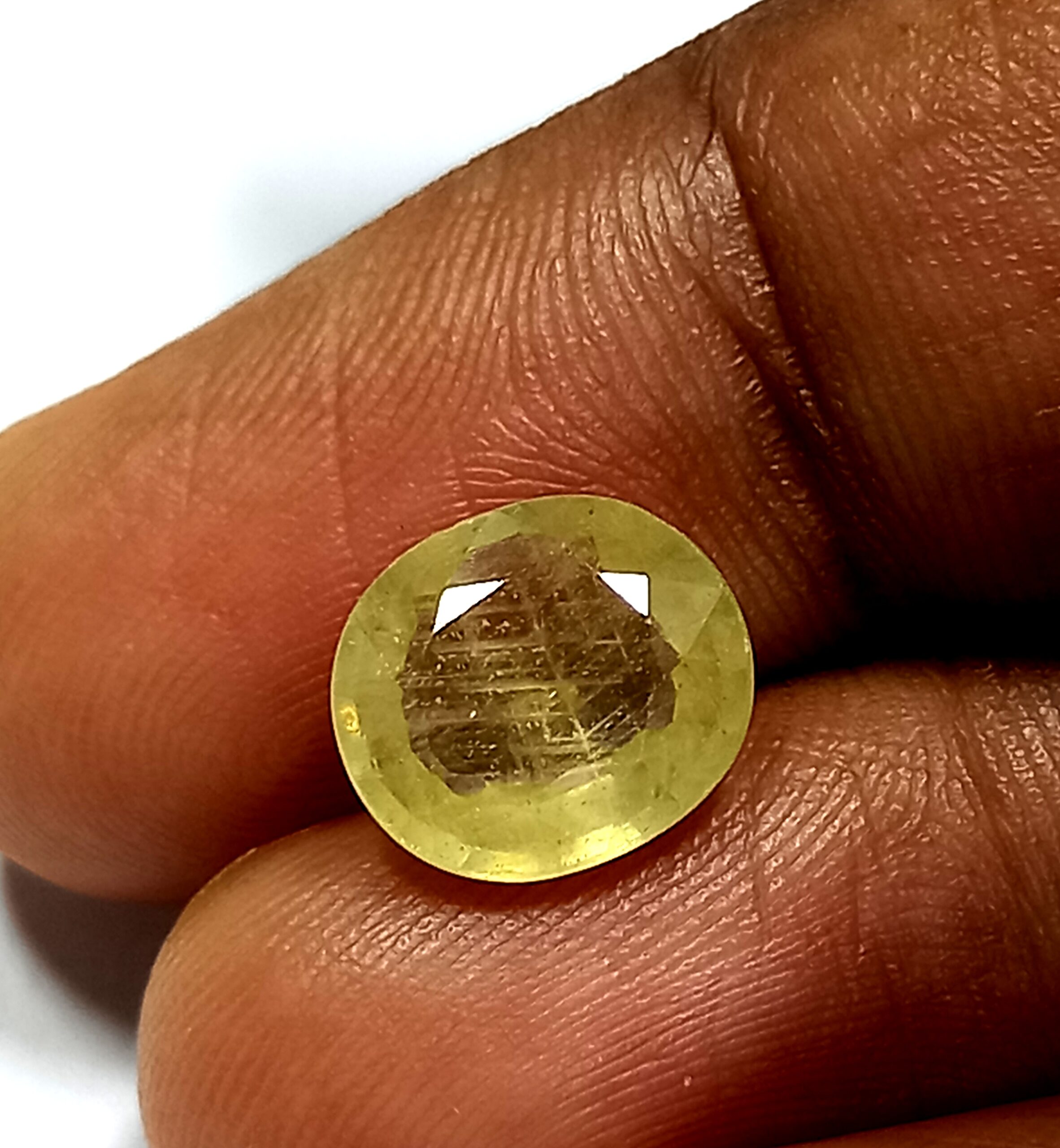 NATURAL YELLOW SAPPHIRE GEMSTONE 8