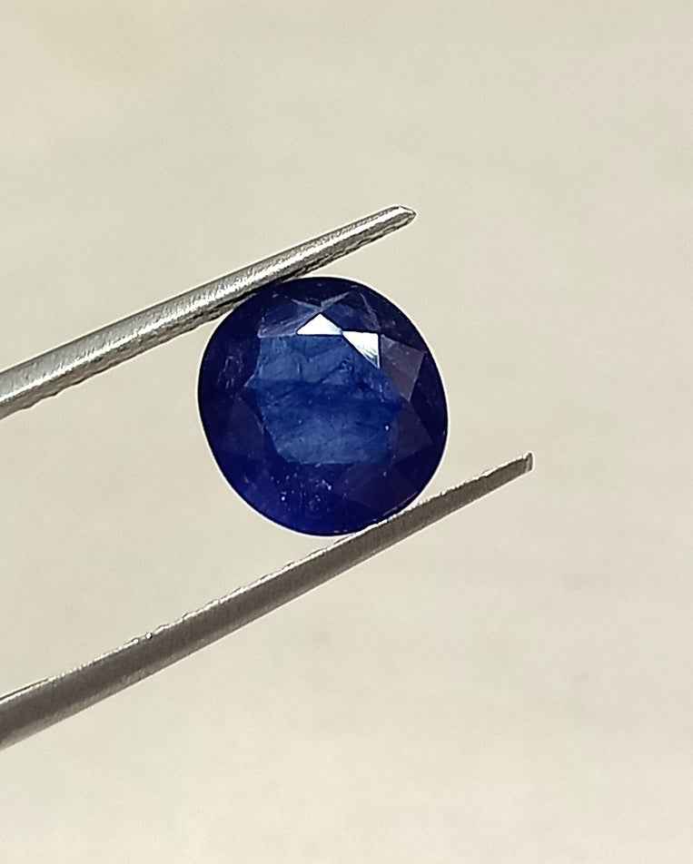 3.86 Cts Blue Sapphire Natural Gemstone Oval Cut 10*9.26 MM BS192