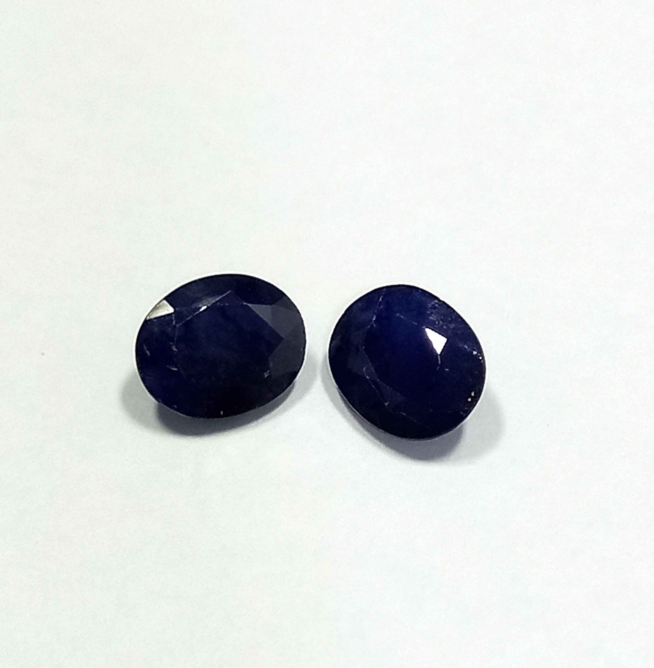 NATURALBLUESAPPHIREGEMSTONE4_6b4492e3-690d-43ab-bdf6-7ae8564dabbb 3.94 Cts Blue Sapphire Natural Gemston Oval Cut 8.8*6.8 MM BS76