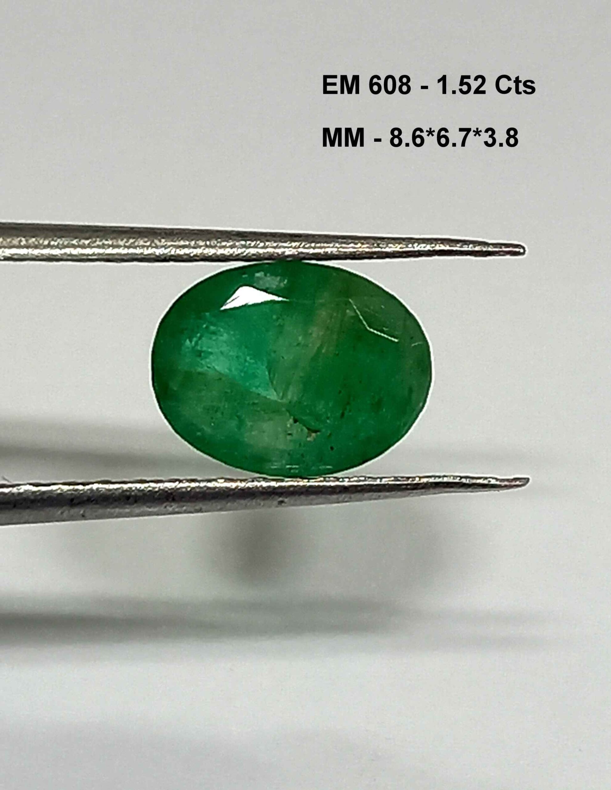 1.52 Cts Oval Cut Natural Zambian Emerald Gemstone 8.6*6.7 MM EM608