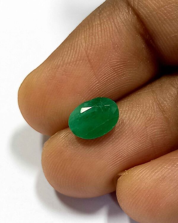 1.05 Cts Natural Zambian Emerald Gemstone Oval Cut 7.8*5.6 MM EM778