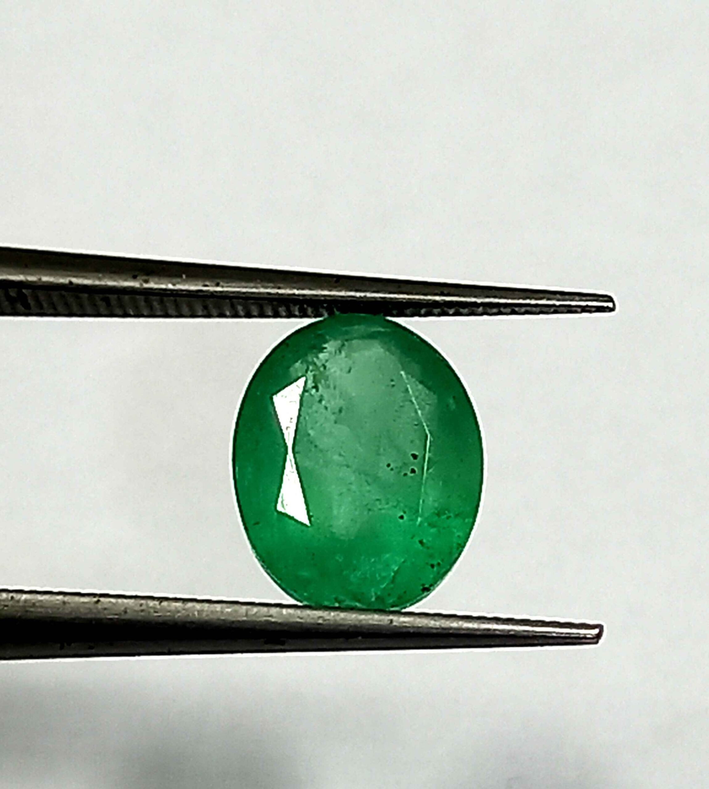 NATURALEMERALDGEMSTONE4_b1dcba41-20c6-42d0-92f5-8a3afe1278e0 1.25 Cts Oval Cut Natural Zambian Emerald Gemstone 7.9*6 MM EM505