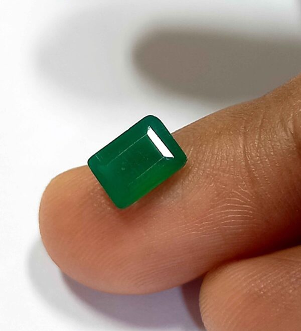 0.90 Cts Emerald Natural Zambian Gemstone Emerald Cut 6.8*5 MM EM747