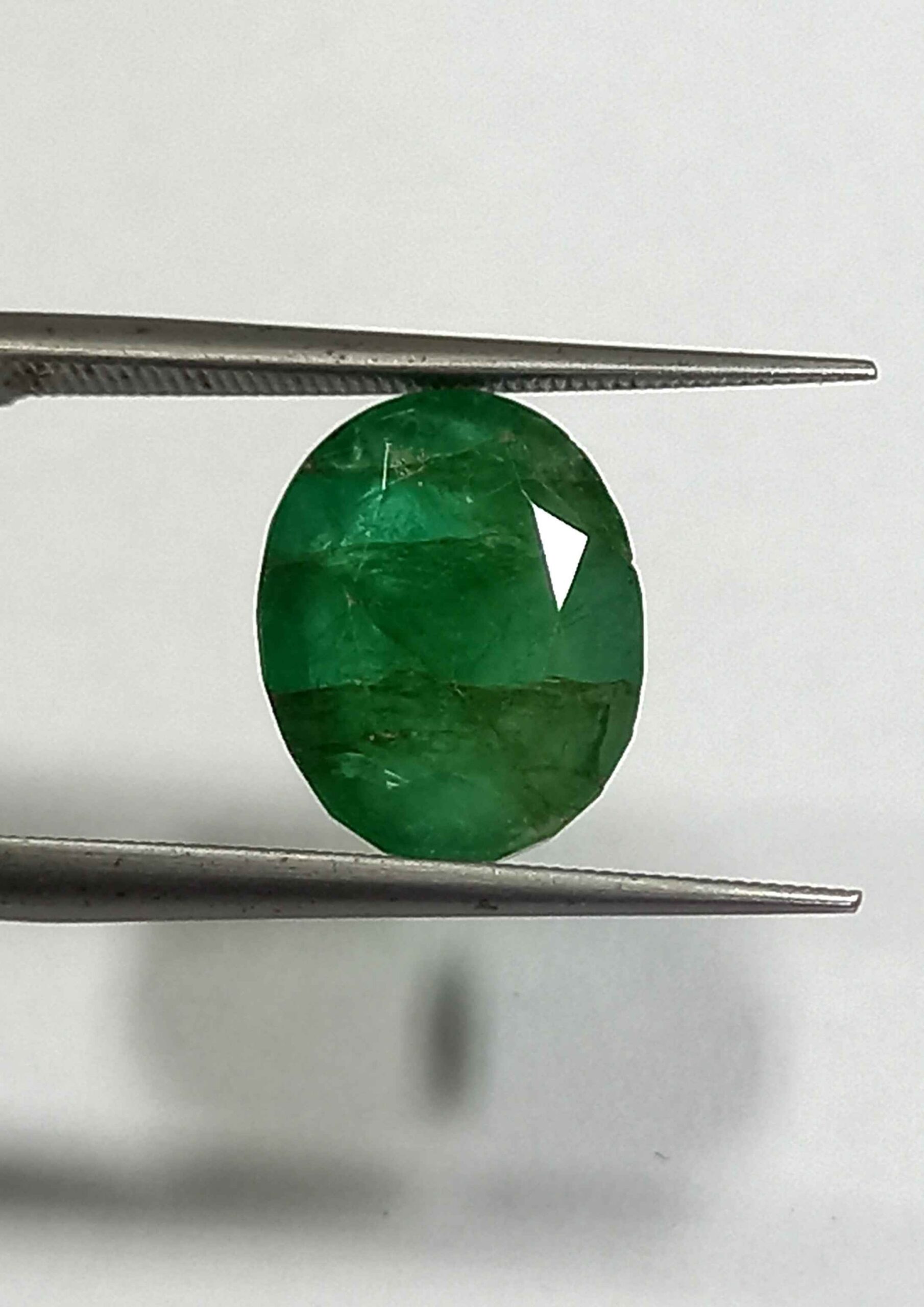 3.34 Cts Natural Zambian Emerald Gemstone Oval Cut 10.7*8.2 MM EM510