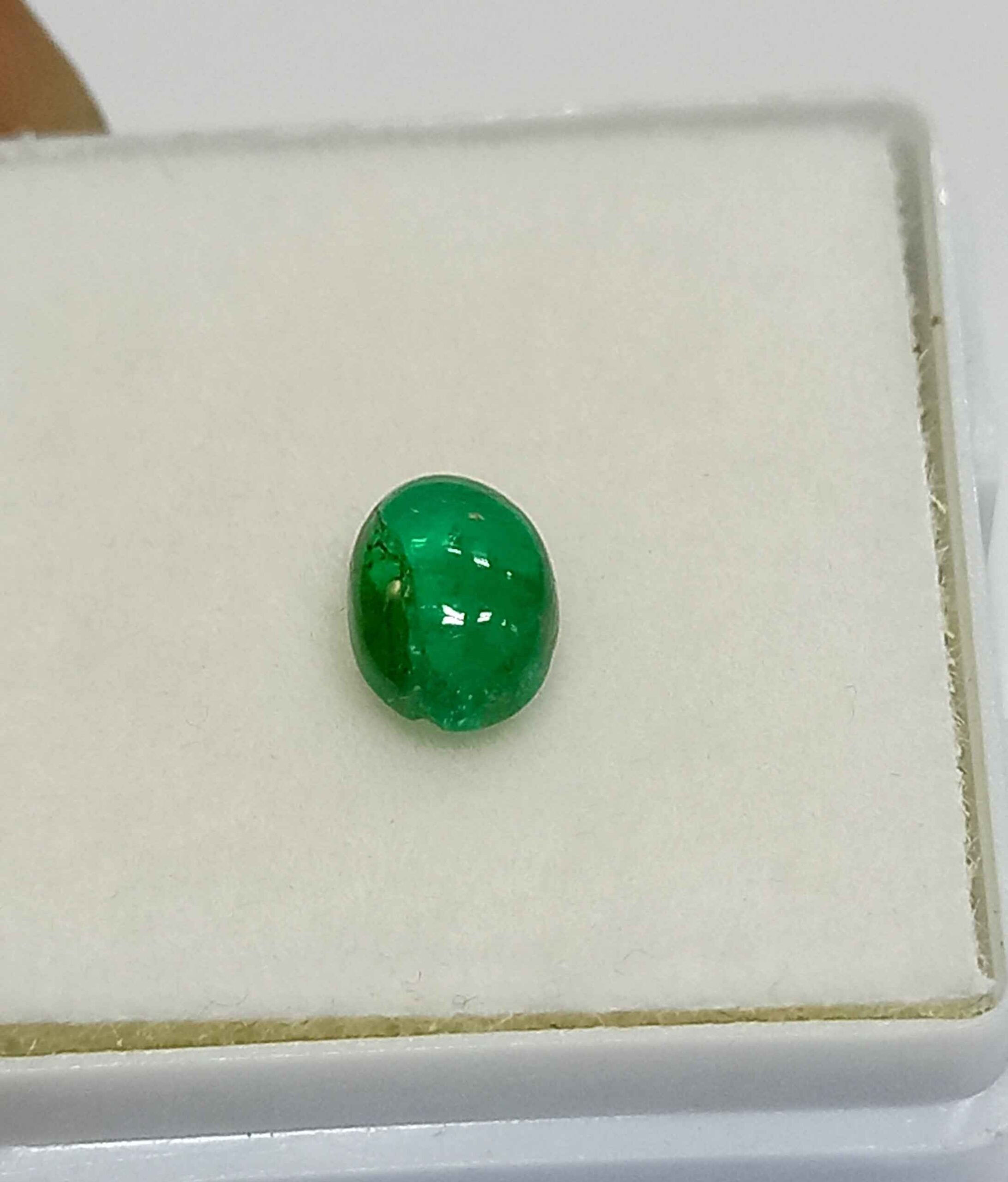 NATURALEMERALDGEMSTONE7_3194daf8-da06-4e4b-85f2-57c0812cdc99 0.81 Cts Natural Zambian Emerald Gemstone Oval Cabochon 7.03*5.14 MM EM11