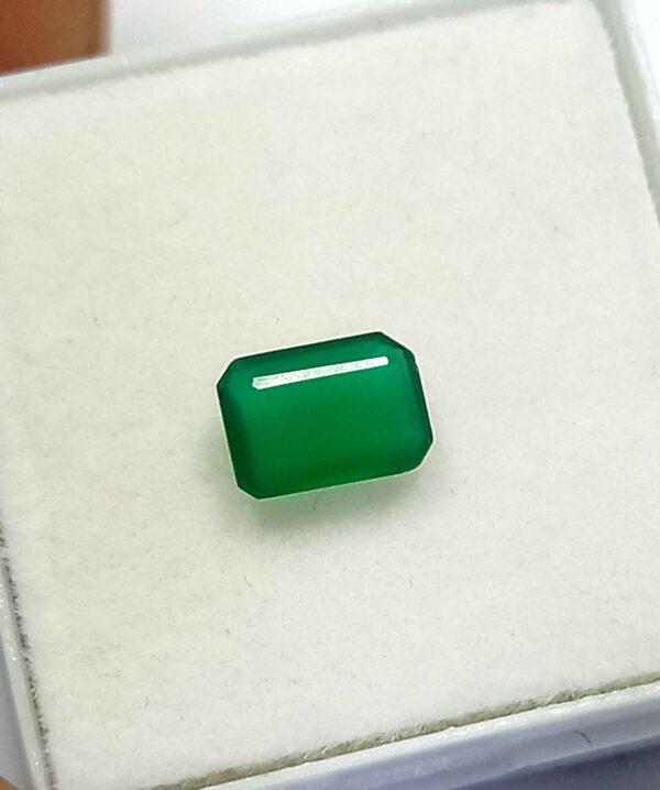0.75 Cts Natural Zambian Emerald Gemstone Emerald Cut 7.1*5.1 MM EM750