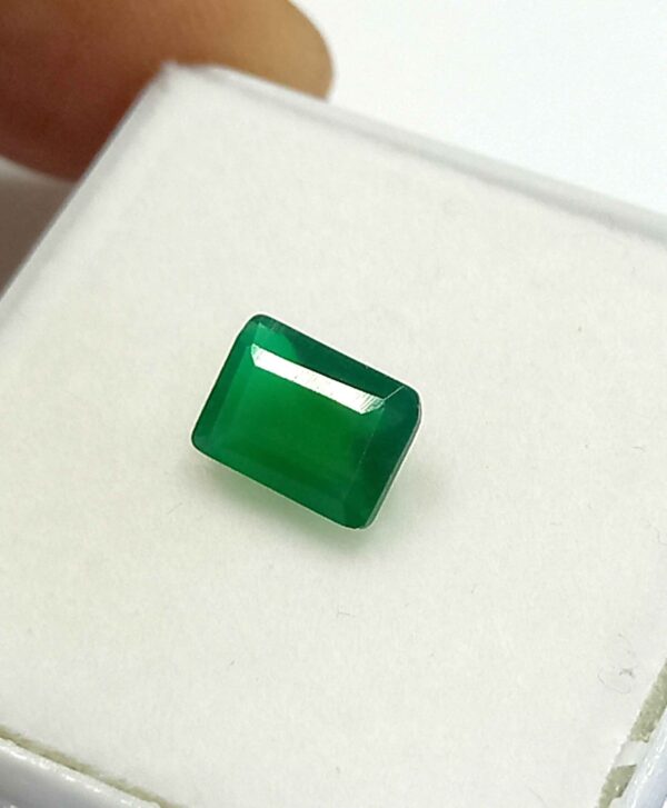 0.90 Cts Emerald Natural Zambian Gemstone Emerald Cut 6.8*5 MM EM747