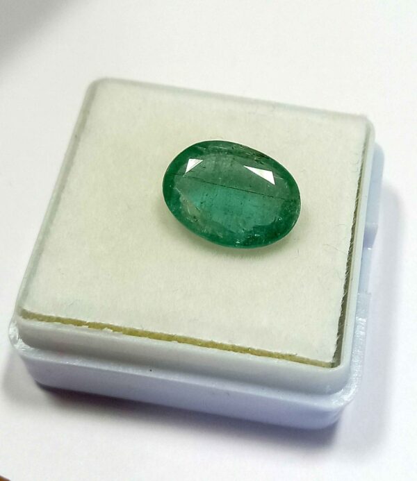 3.35 Cts Oval Cut Natural Zambian Emerald Gemstone 12.1*9.1 MM EM280