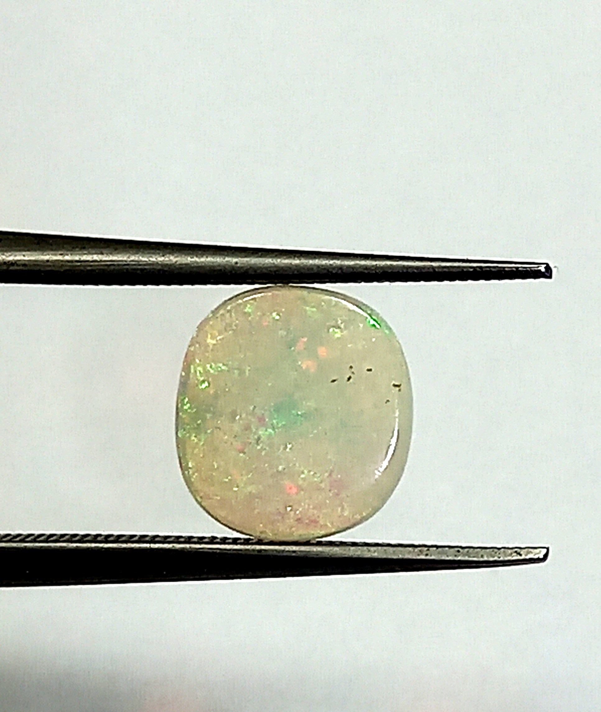 NATURALOPALGEMSTONE4_e23096ea-40b9-4755-adb1-82b42d984430-1