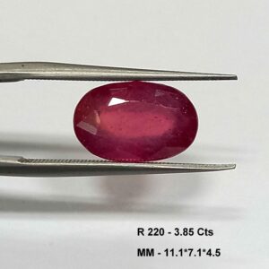 3.85 Cts Red Ruby Natural Srilankan Gemstone Oval Cut 11.1*7.1 MM R220