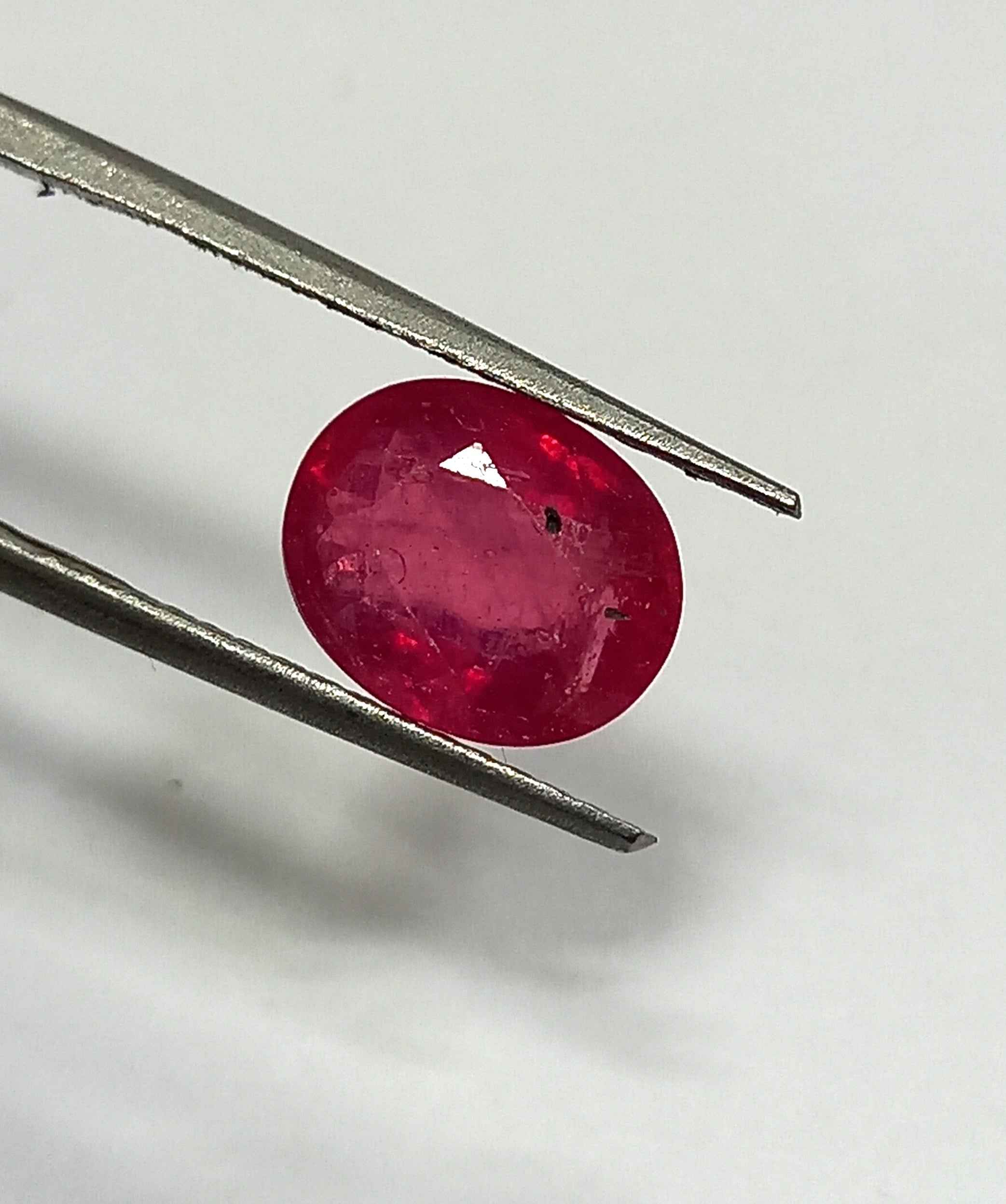 NATURALRUBYGEMSTONE2_2773d990-8e4b-40af-8544-1e63d7f368b5 4.60 Cts Natural Pink Ruby Gemstone Oval Cut 10.4*8.4 MM R85