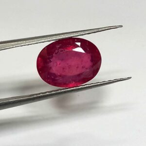 5.25 Cts Natural Pink Ruby Gemstone Oval Cut 11.6*8.6 MM R103
