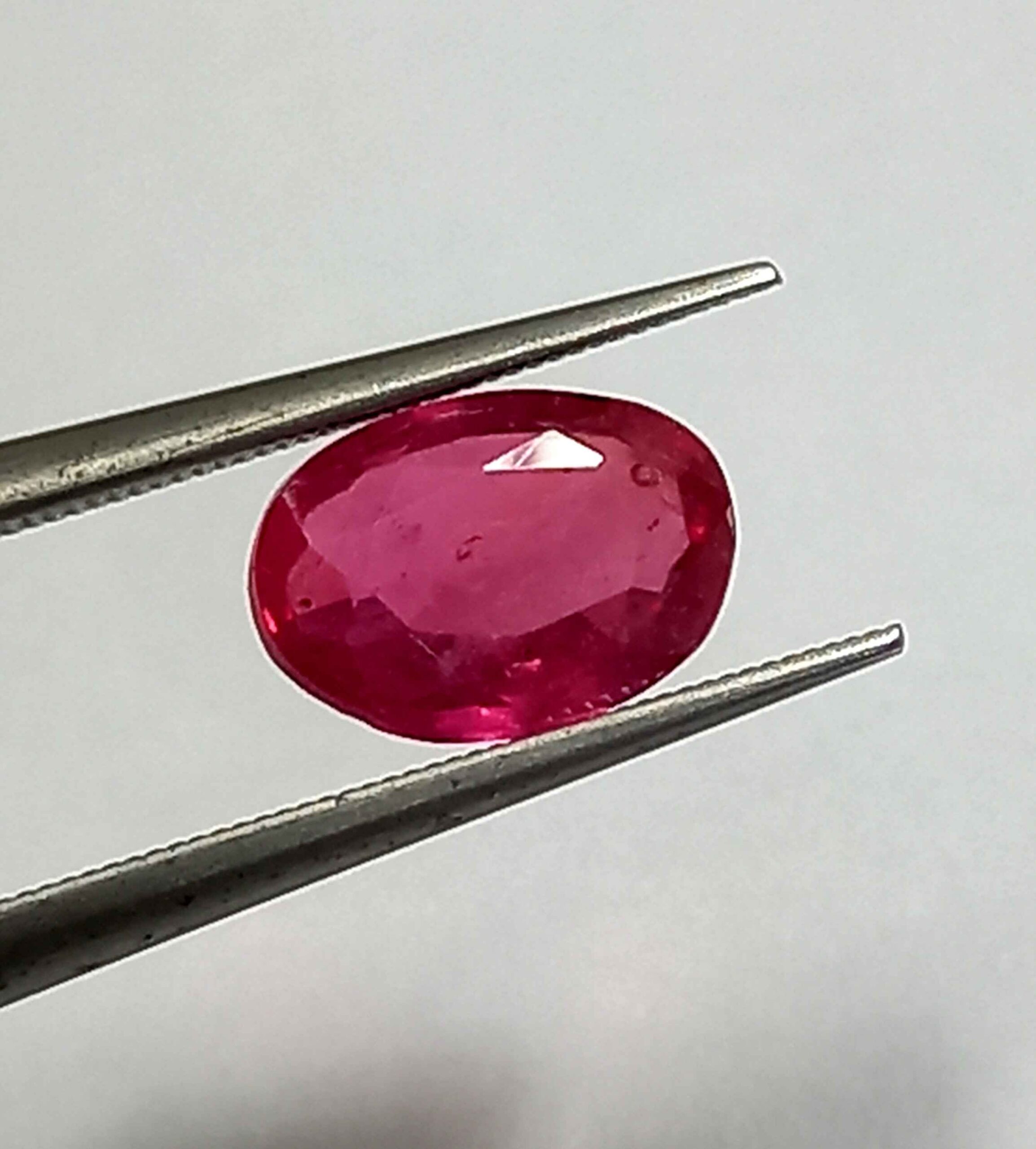 1.28 Cts Natural Burma Red Ruby Gemstone Oval Cut 7.8*5.5 MM R196