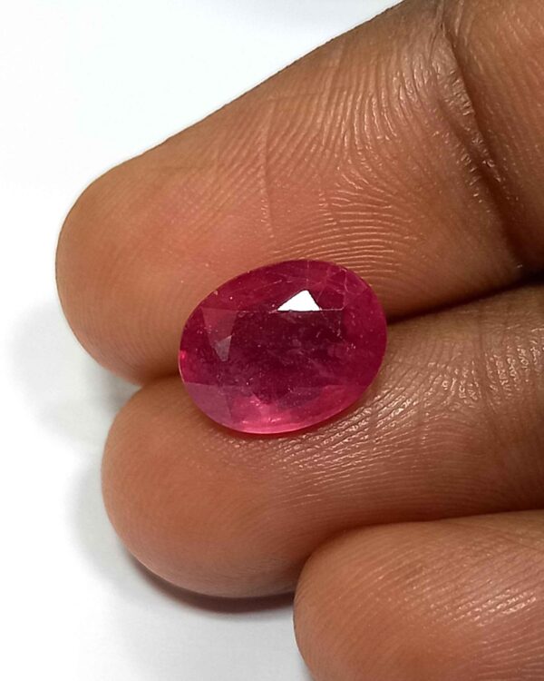 3.30 Cts Natural Pink Ruby Gemstone Oval Cut 10*7.8 MM R113