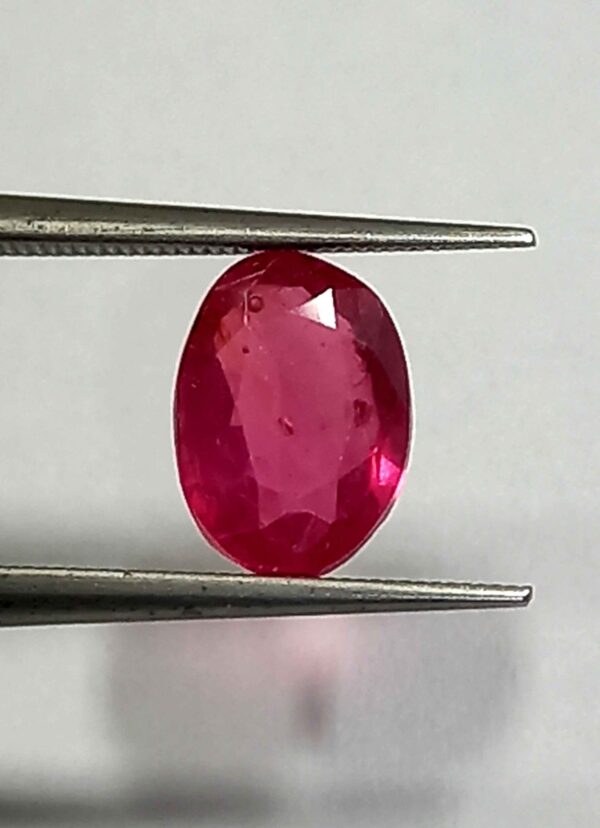 1.28 Cts Natural Burma Red Ruby Gemstone Oval Cut 7.8*5.5 MM R196