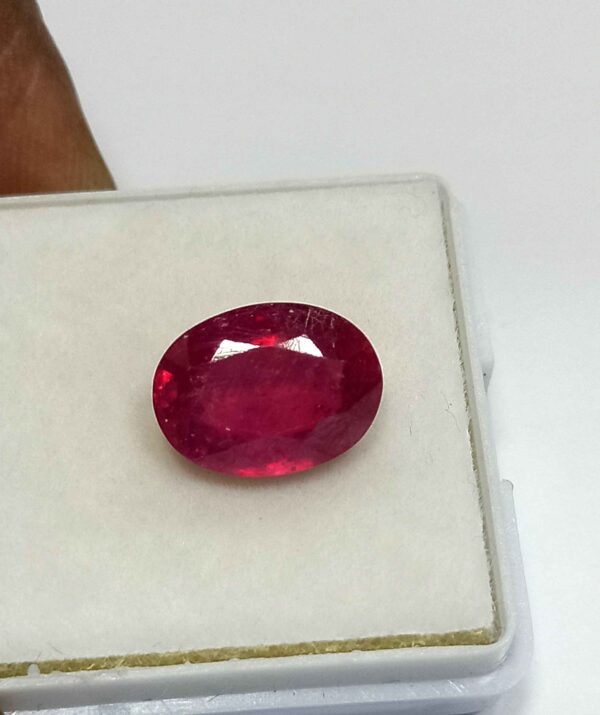 5.25 Cts Natural Pink Ruby Gemstone Oval Cut 11.6*8.6 MM R103