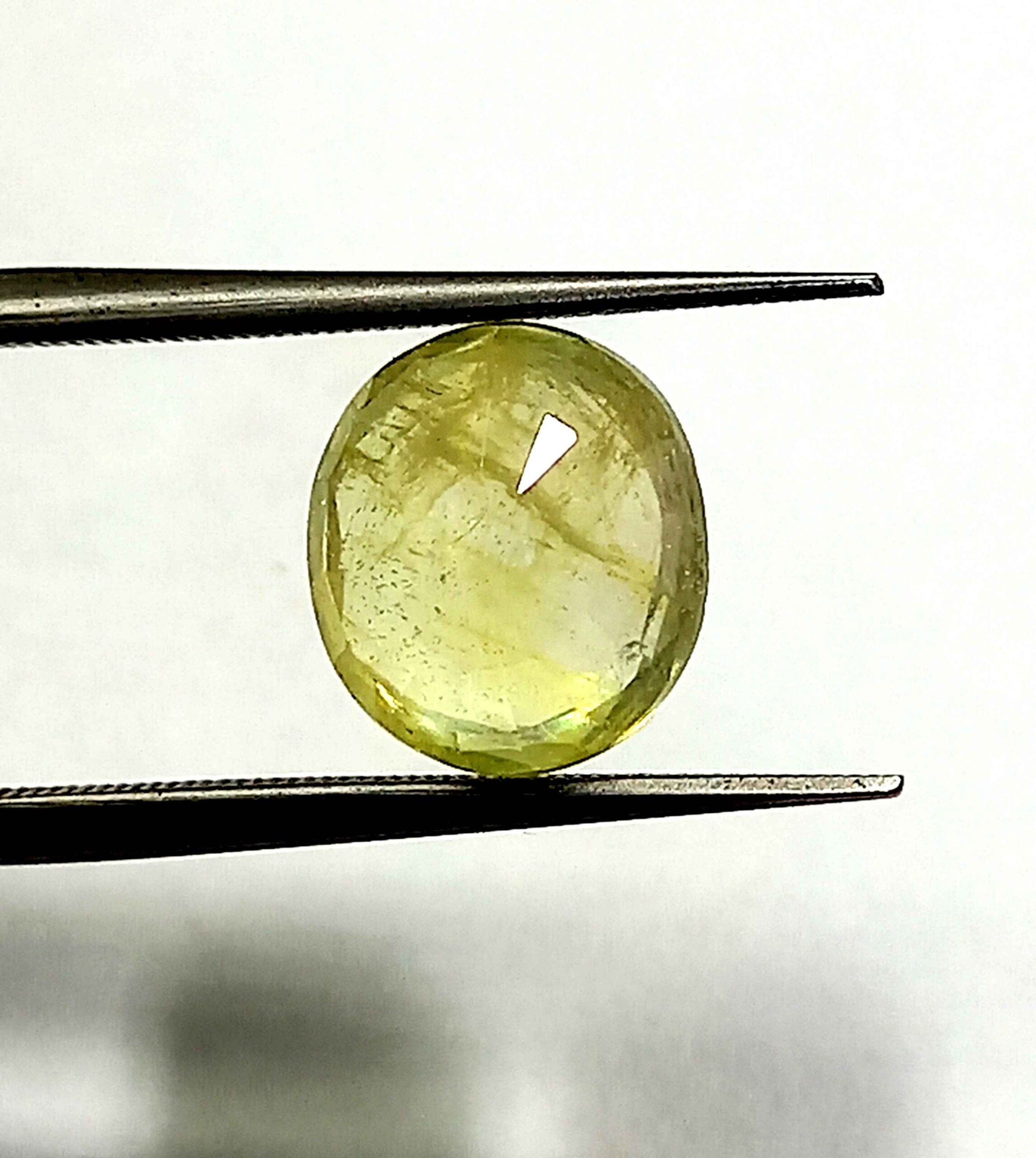 NATURALYELLOWSAPPHIREGEMSTONE5_8344063a-2e0e-4eab-8369-cf4837959de7 3.50 Cts Natural Bangkok Oval Cut Yellow Sapphire Gemstone 9.4*8.3 MM YS588