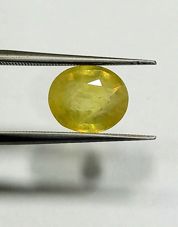 3.05 Cts Natural Bangkok Yellow Sapphire Gemstone Oval Cut 9.4*8 MM YS604