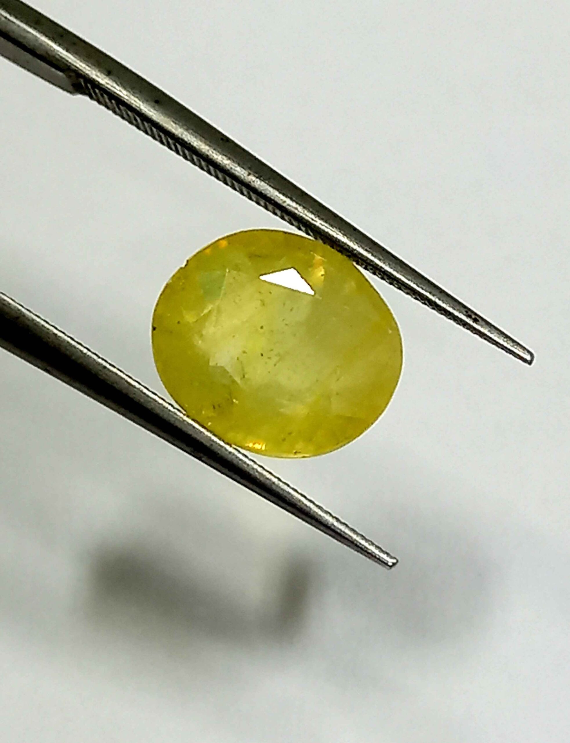NATURALYELLOWSAPPHIREGEMSTONE7_1942f444-399d-49ce-9fb8-c48cc3b49011 3.49 Cts Oval Cut Natural Bangkok Yellow Sapphire Gemstone 8.9*8.1 MM YS592