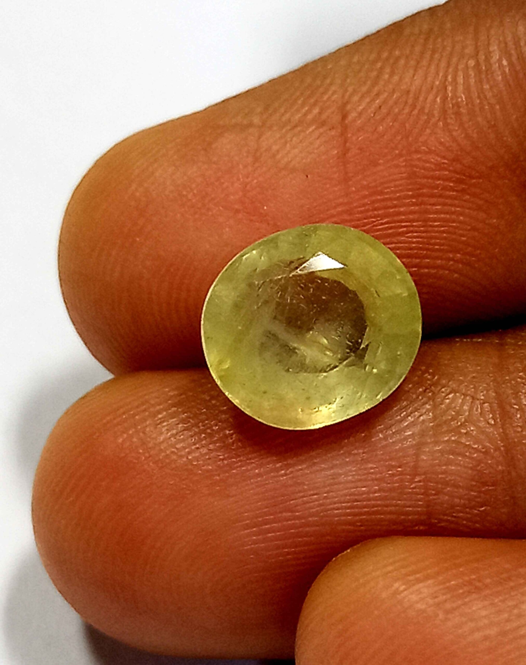 NATURALYELLOWSAPPHIREGEMSTONE7_be36fda1-9db3-40bd-80d8-12cc5055ea26 3.50 Cts Natural Bangkok Oval Cut Yellow Sapphire Gemstone 9.4*8.3 MM YS588