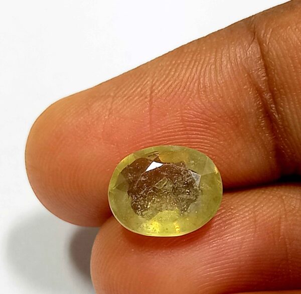 3.40 Cts Yellow Sapphire Natural Bangkok Gemstone Oval Cut 10.2*8.2 MM YS595
