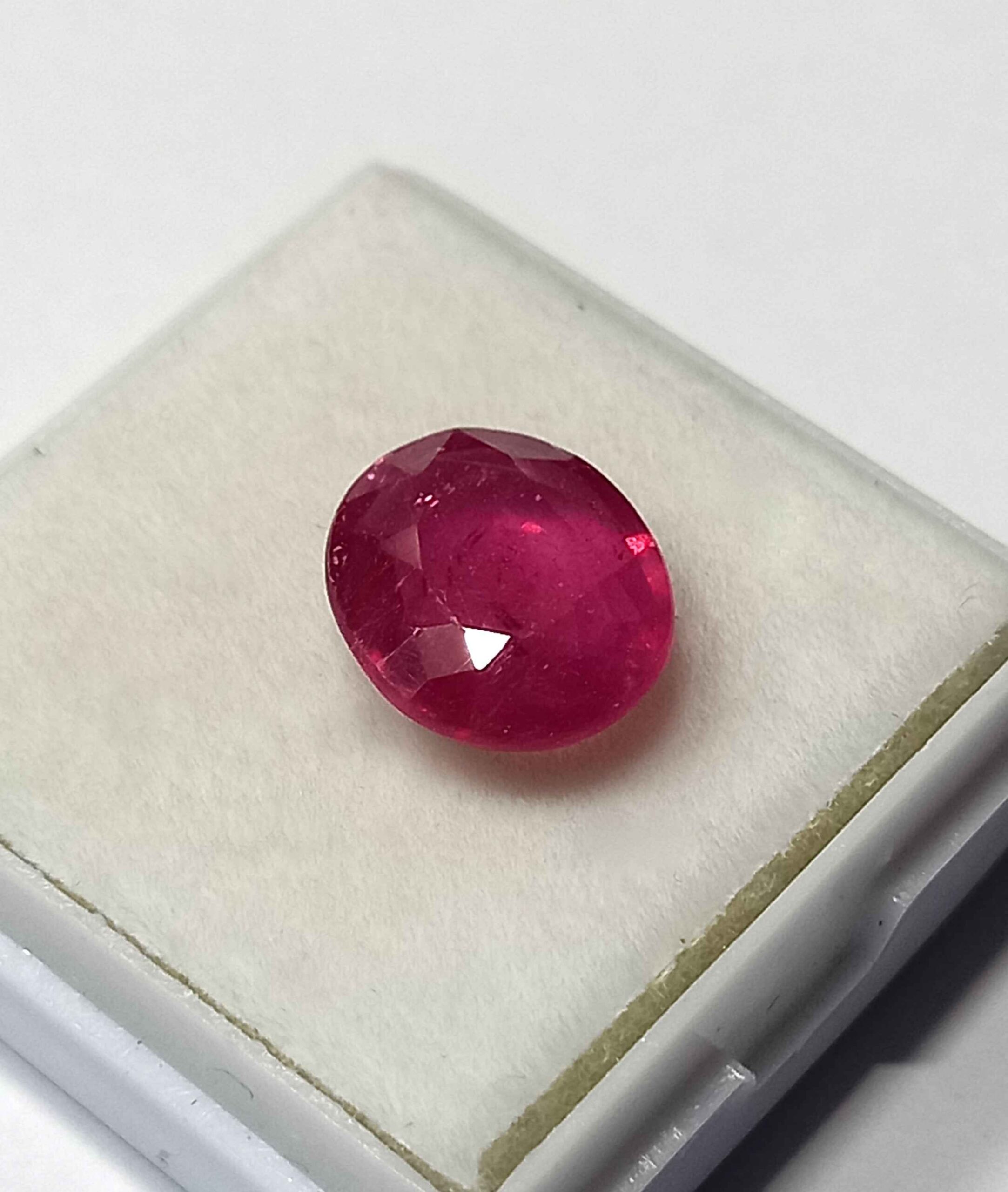 4.50 Cts Oval Cut Natural Pink Ruby Gemstone 11.4*9.5 MM R89
