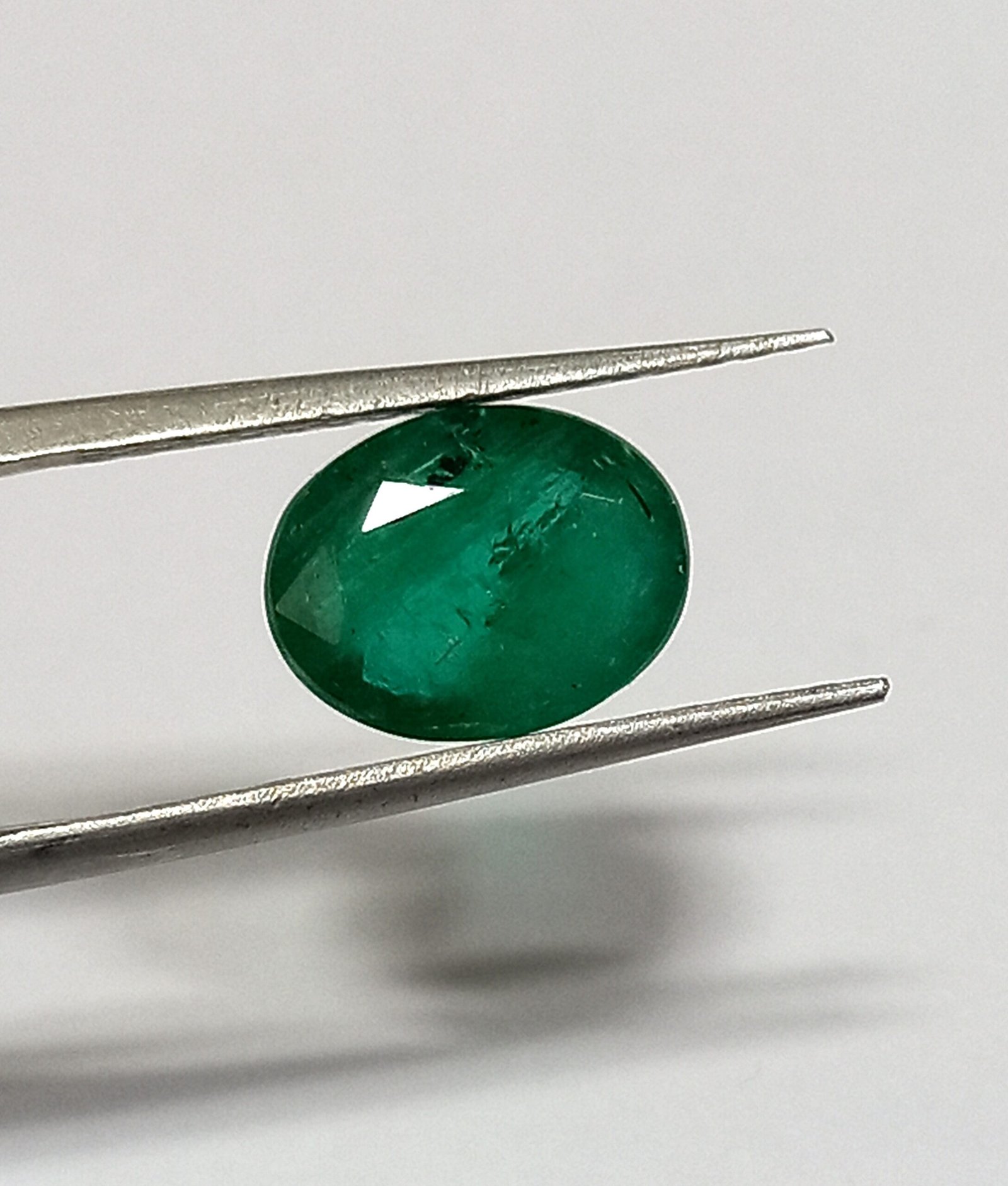 2.55 Cts Natural Zambian Emerald Gemstone Oval Cut 10.4*8.1 MM EM44 - Image 2