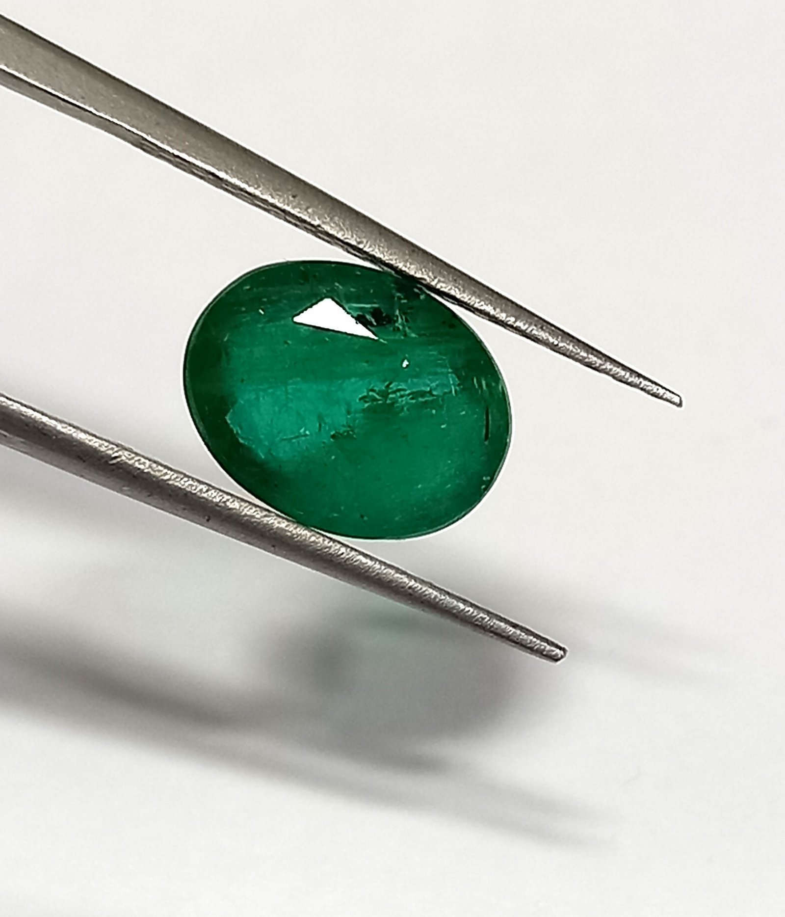2.55 Cts Natural Zambian Emerald Gemstone Oval Cut 10.4*8.1 MM EM44 - Image 3
