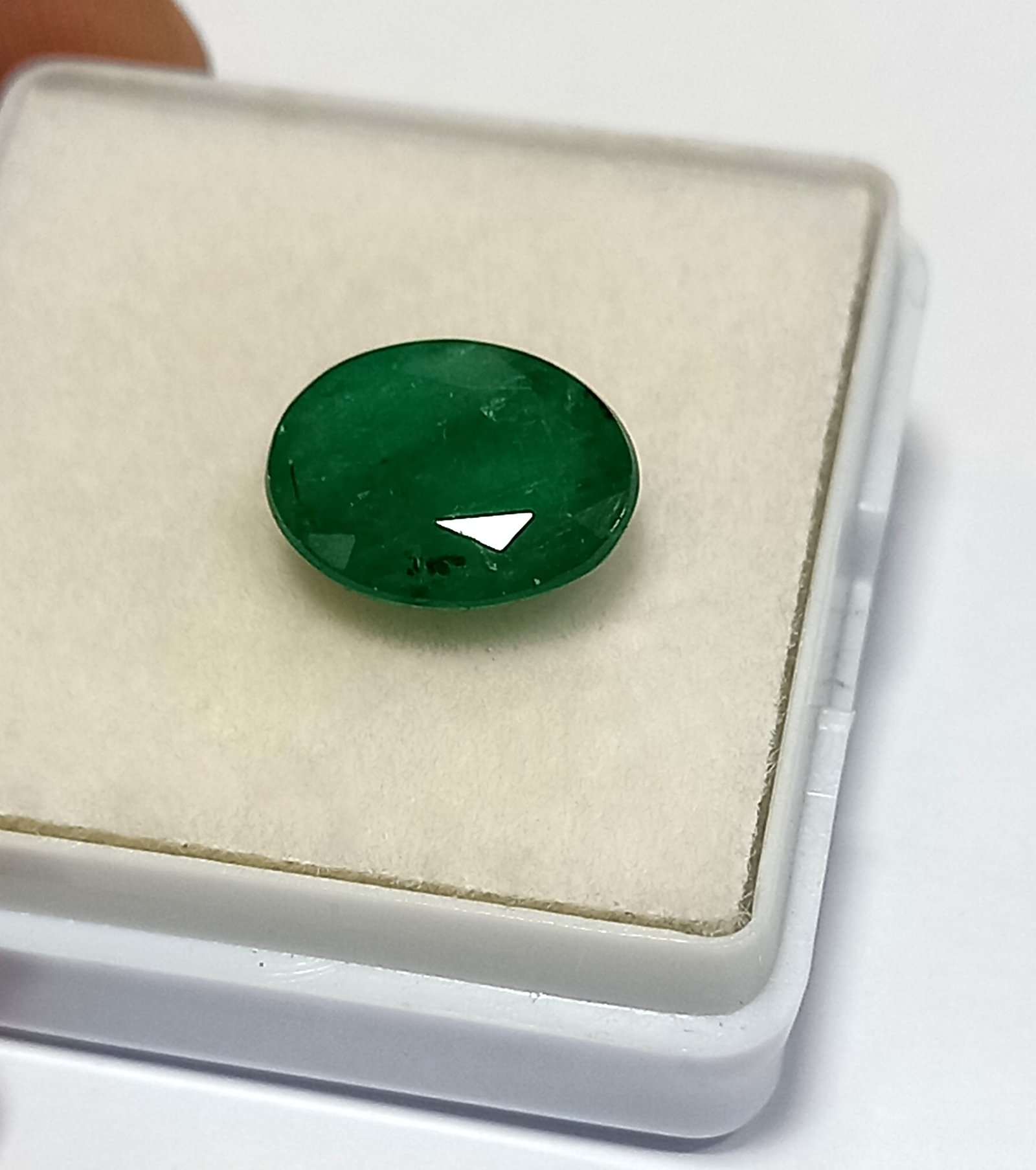 2.55 Cts Natural Zambian Emerald Gemstone Oval Cut 10.4*8.1 MM EM44 - Image 5