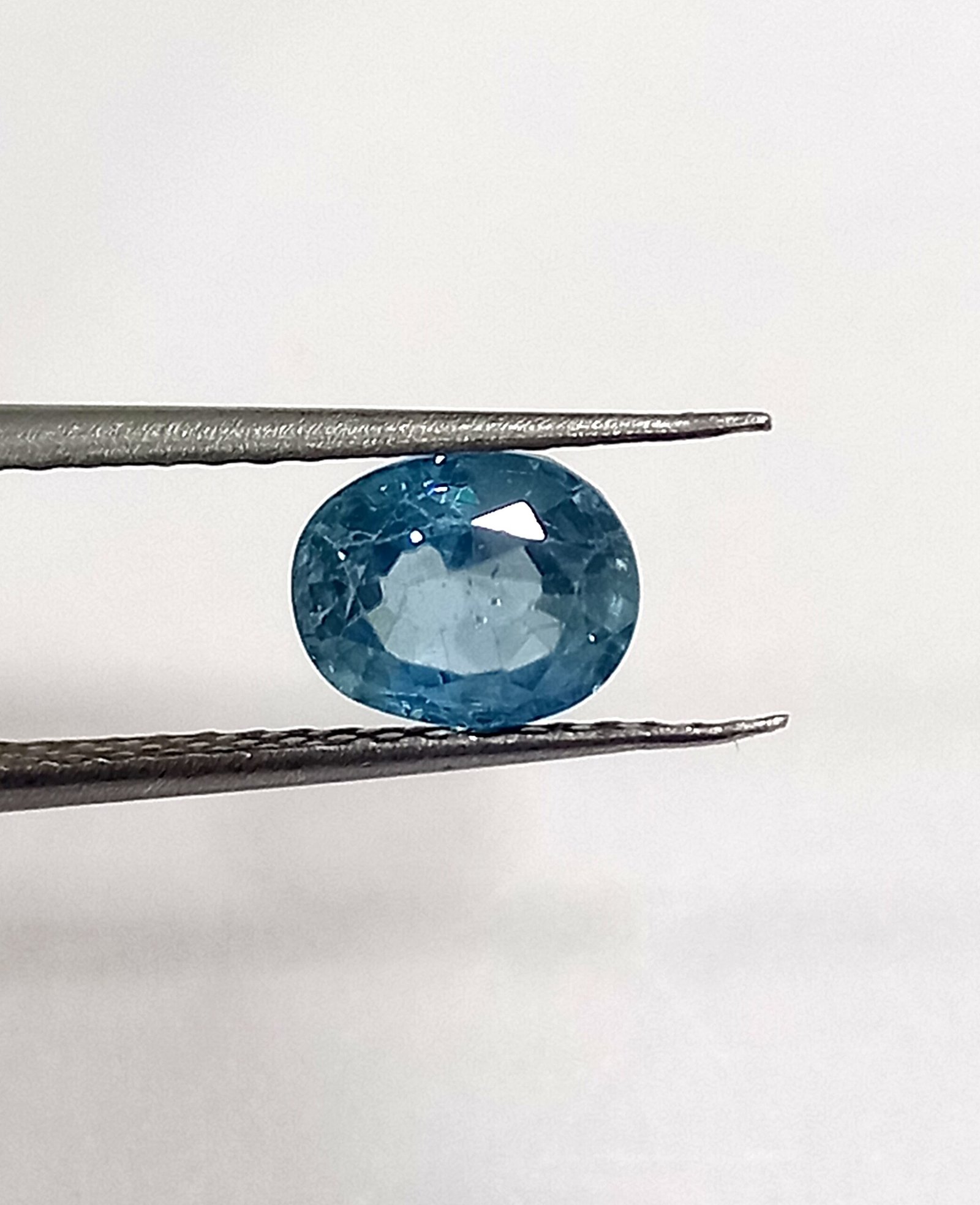 2.54 Cts Natural Cambodian Zircon Oval Cut Gemstone 7.6*6.2 MM ZC37 - Image 2