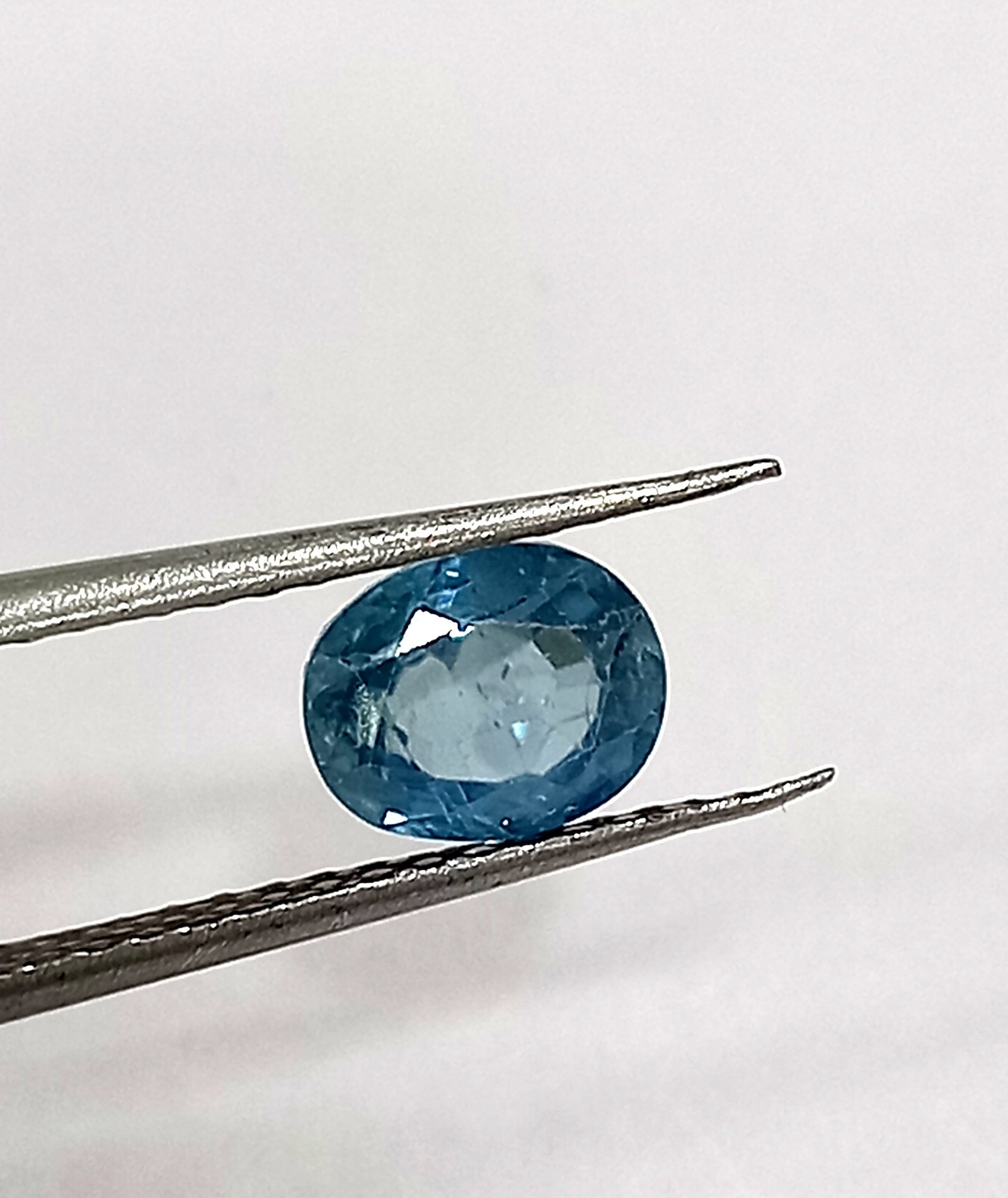 2.54 Cts Natural Cambodian Zircon Oval Cut Gemstone 7.6*6.2 MM ZC37 - Image 3