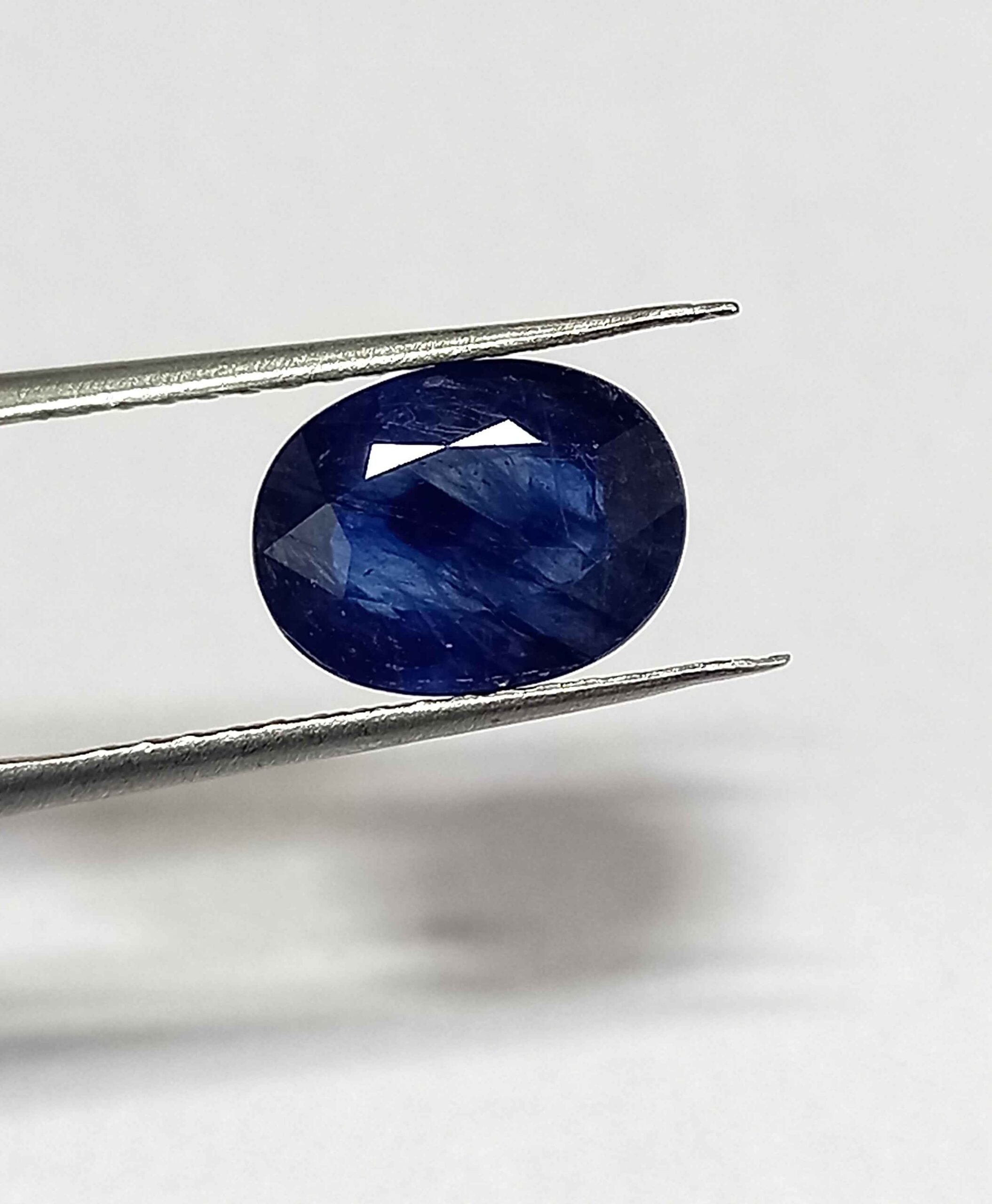 3.94 Cts Natural Blue Sapphire Gemstone Oval Cut 11.0*8.3 MM BS282