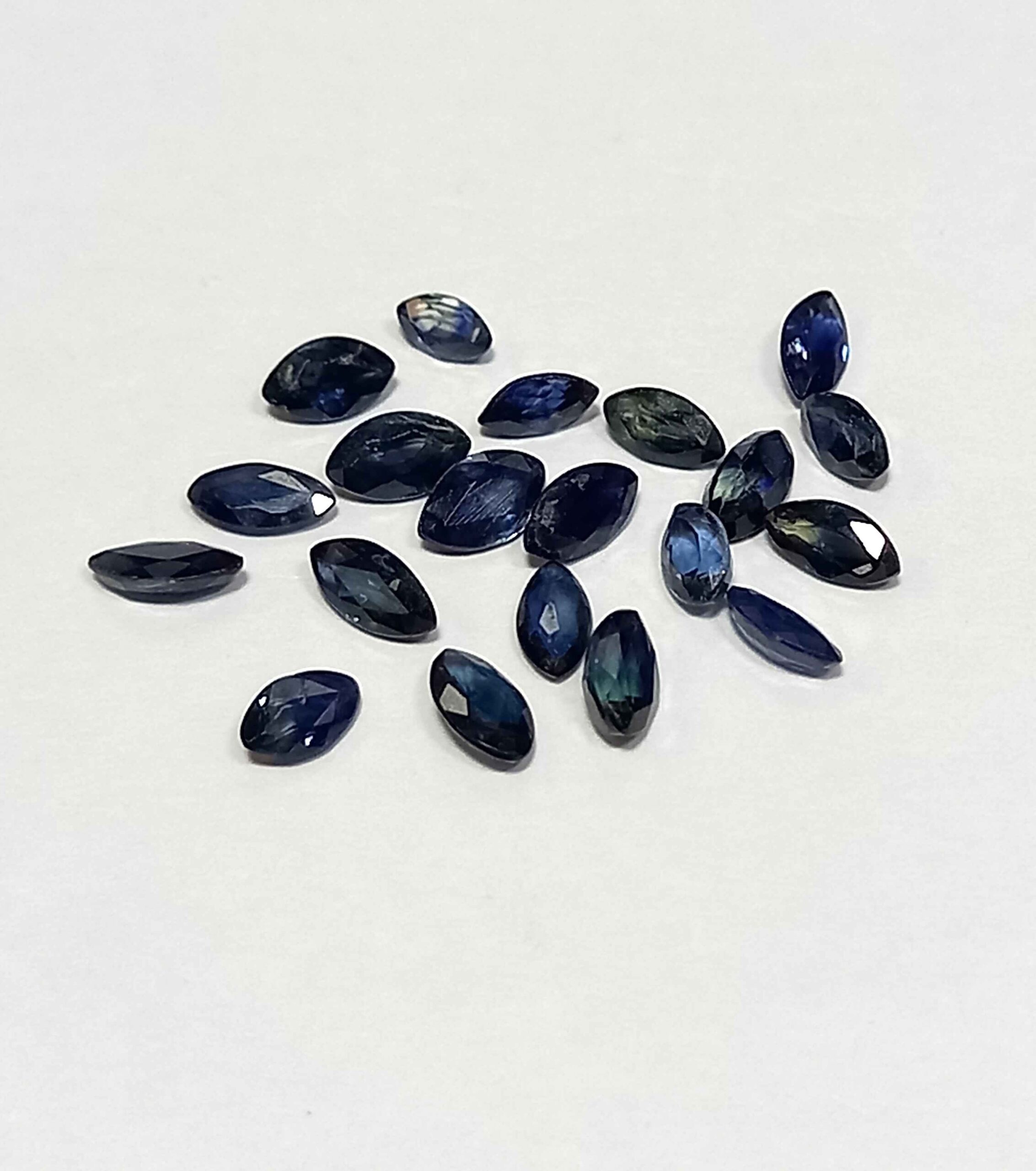 4.39 Cts 20 Pcs Blue Sapphire Natural Australian Gemstone Marquise Cut 5.3-3.8 MM BS209
