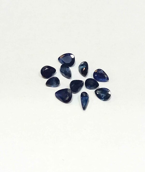 2.07 Cts 11 Pcs Natural Australian Blue Sapphire Gemstone Pear Cut 3.3-4.4 MM BS211
