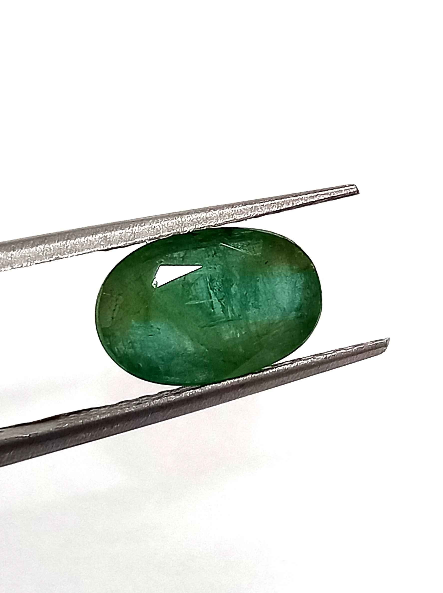 3.80 Cts Zambian Emerald Gemstone Oval Cut 11.7*7.7 MM EM33