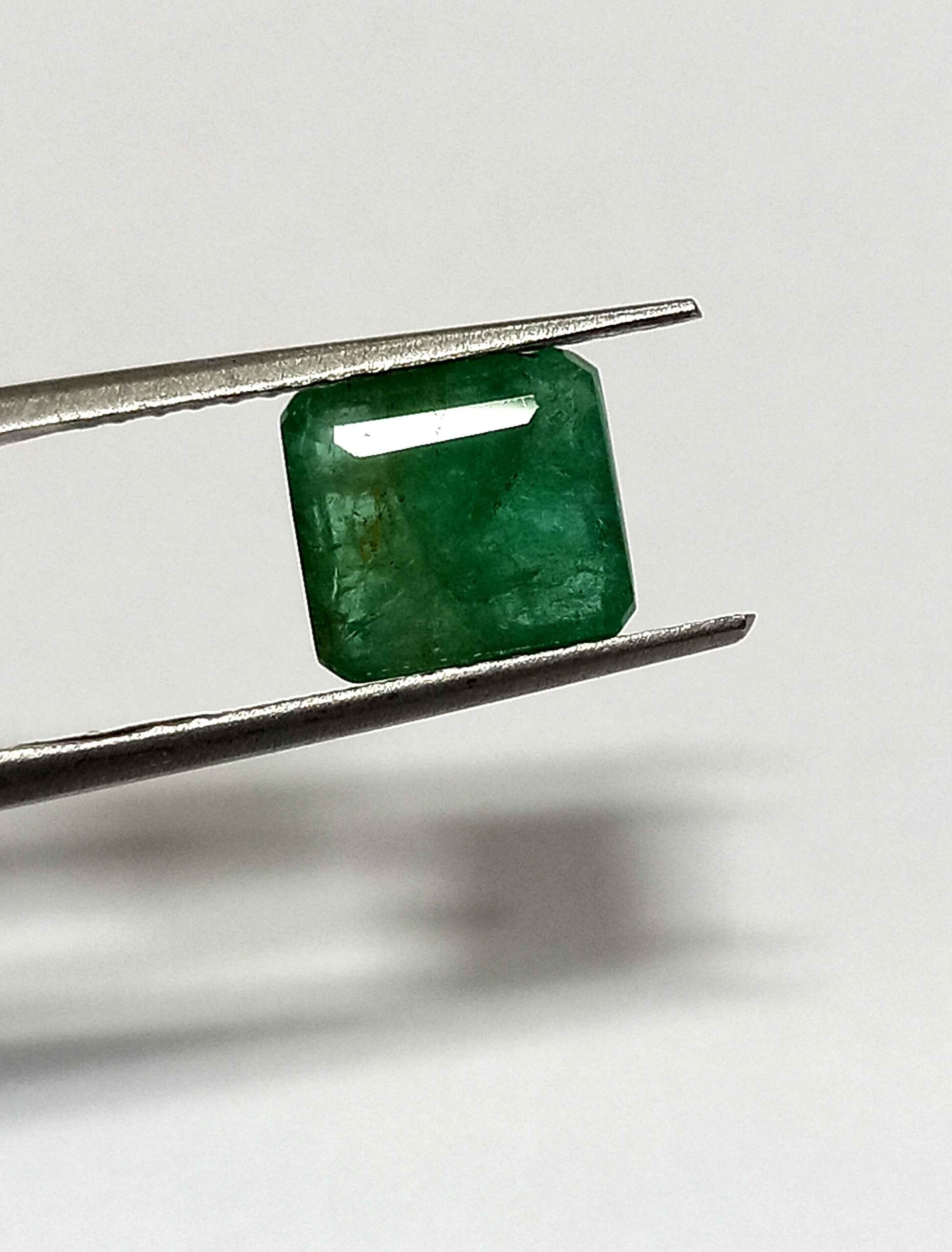 2.70 Cts Natural Zambian Emerald Gemstone Octagon Cut 9.1*8.3 MM EM74