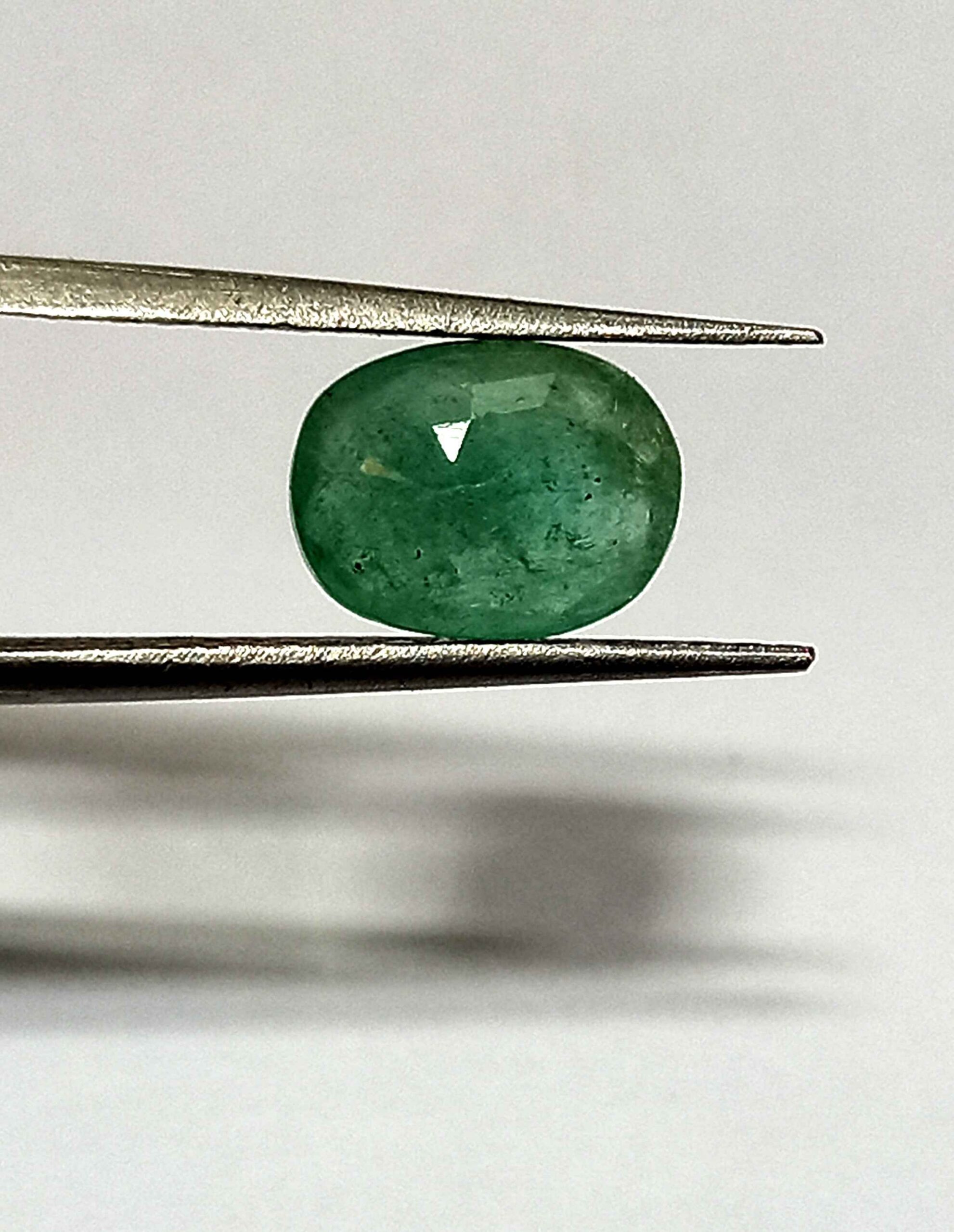 NaturalEmeraldGemstone3_1deca3ce-6d21-41ba-a374-4a1c00d8f070 1.75 Cts Natural Zambian Emerald Gemstone Oval Cut 9.0*6.8 MM EM108