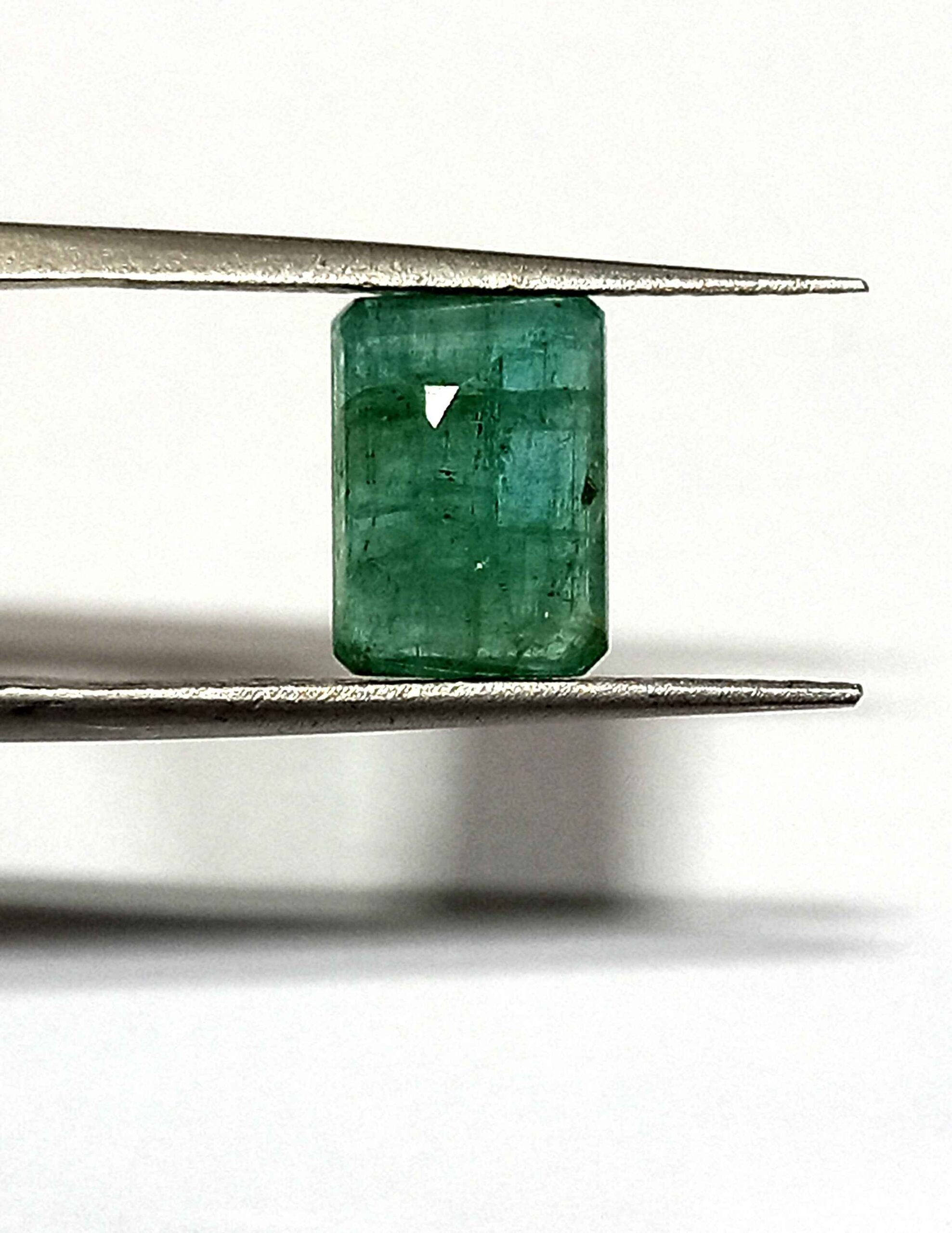 NaturalEmeraldGemstone3_a7adb53c-d299-4fb2-81d9-2b8c2cad352f 3.00 Cts Natural Zambian Emerald 9.5*7 MM Octagon Cut EM37 - Natural Zambian Emerald 3.00 Cts