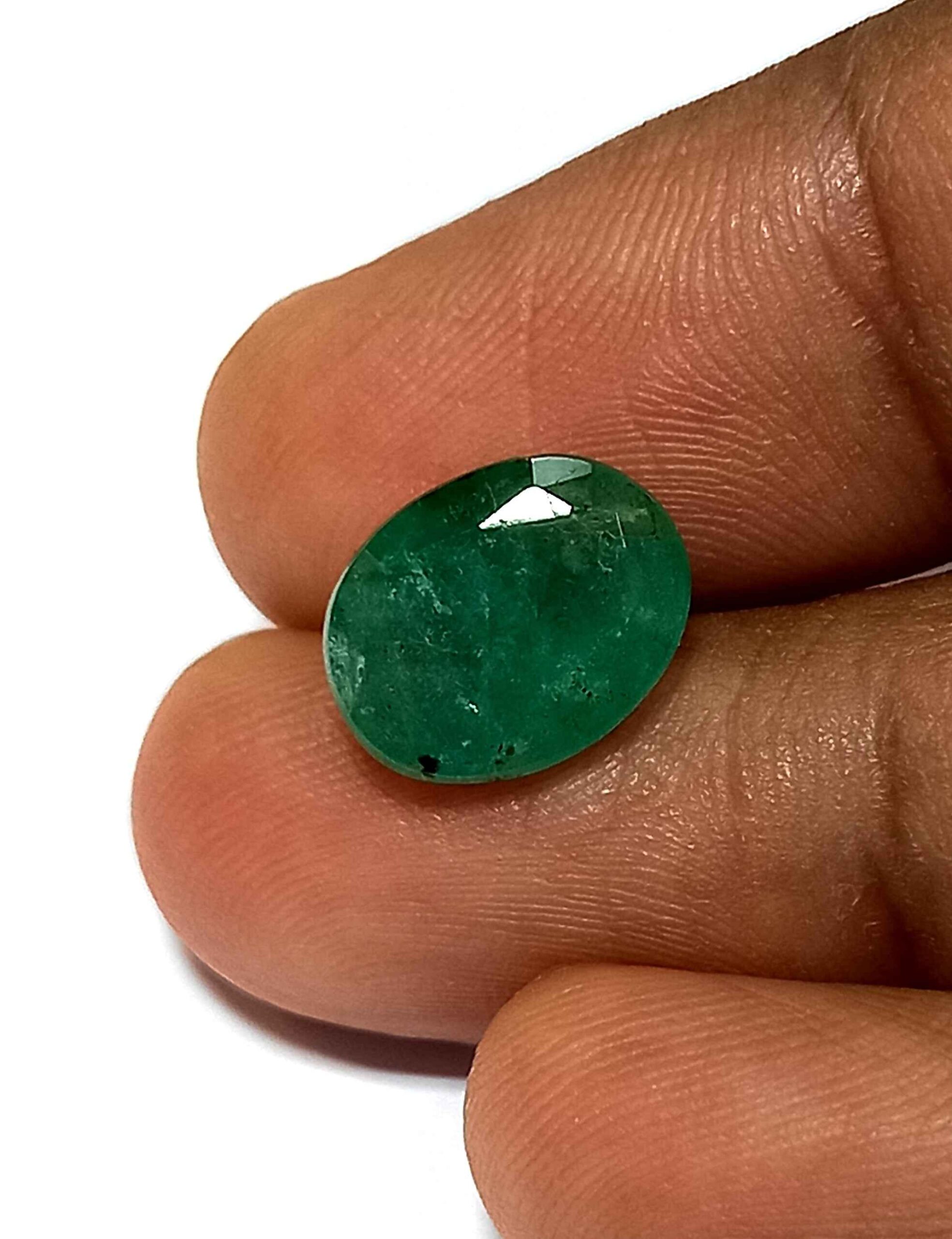 NaturalEmeraldGemstone4_3bad07b6-2d8d-44fe-818c-1861122dead9 3.40 Cts Natural Zambian Emerald Gemstone Oval Cut 10.8*8.4 MM EM71