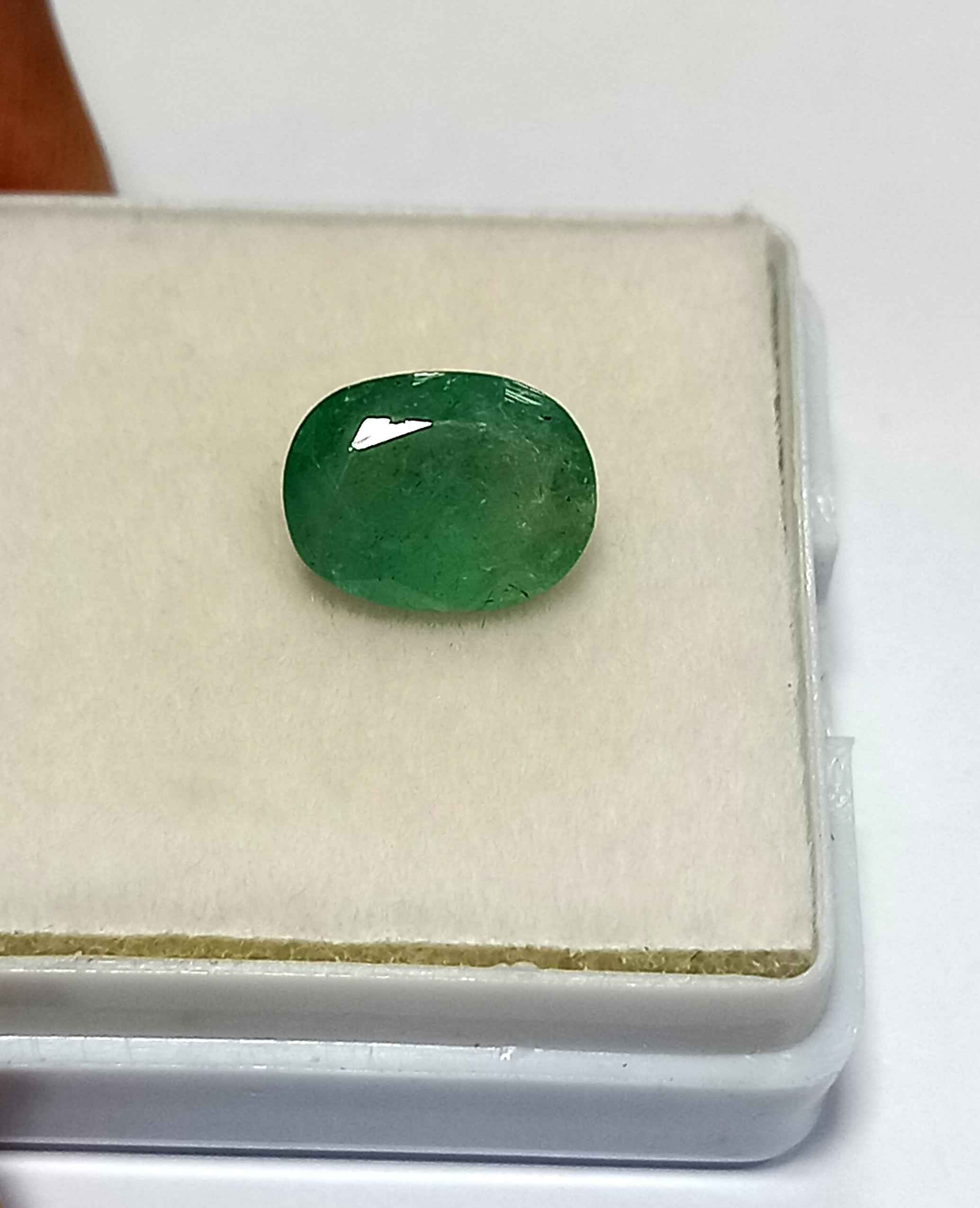 NaturalEmeraldGemstone6_a622fd3e-7bdb-4ac7-8390-b7957272a38c 1.75 Cts Natural Zambian Emerald Gemstone Oval Cut 9.0*6.8 MM EM108