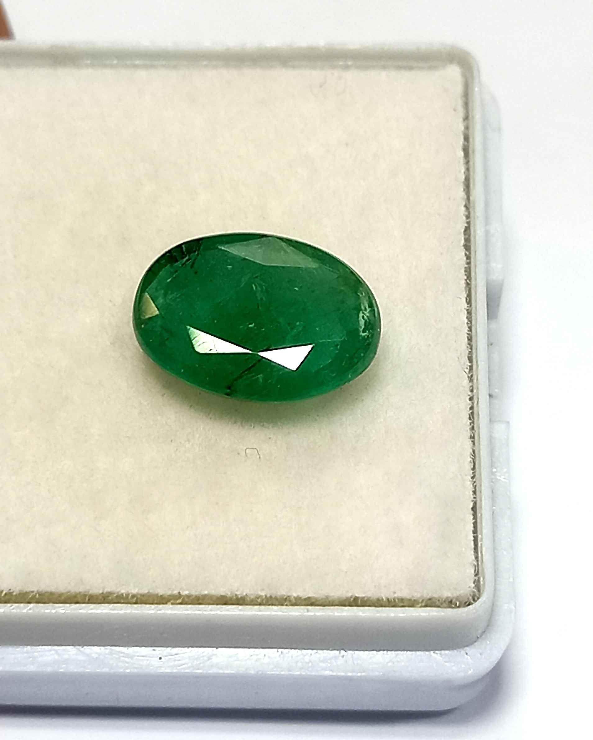 2.15 Cts Natural Zambian Emerald Gemstone Oval Cut 10.5*7.4 MM EM39 - Natural Zambian Emerald